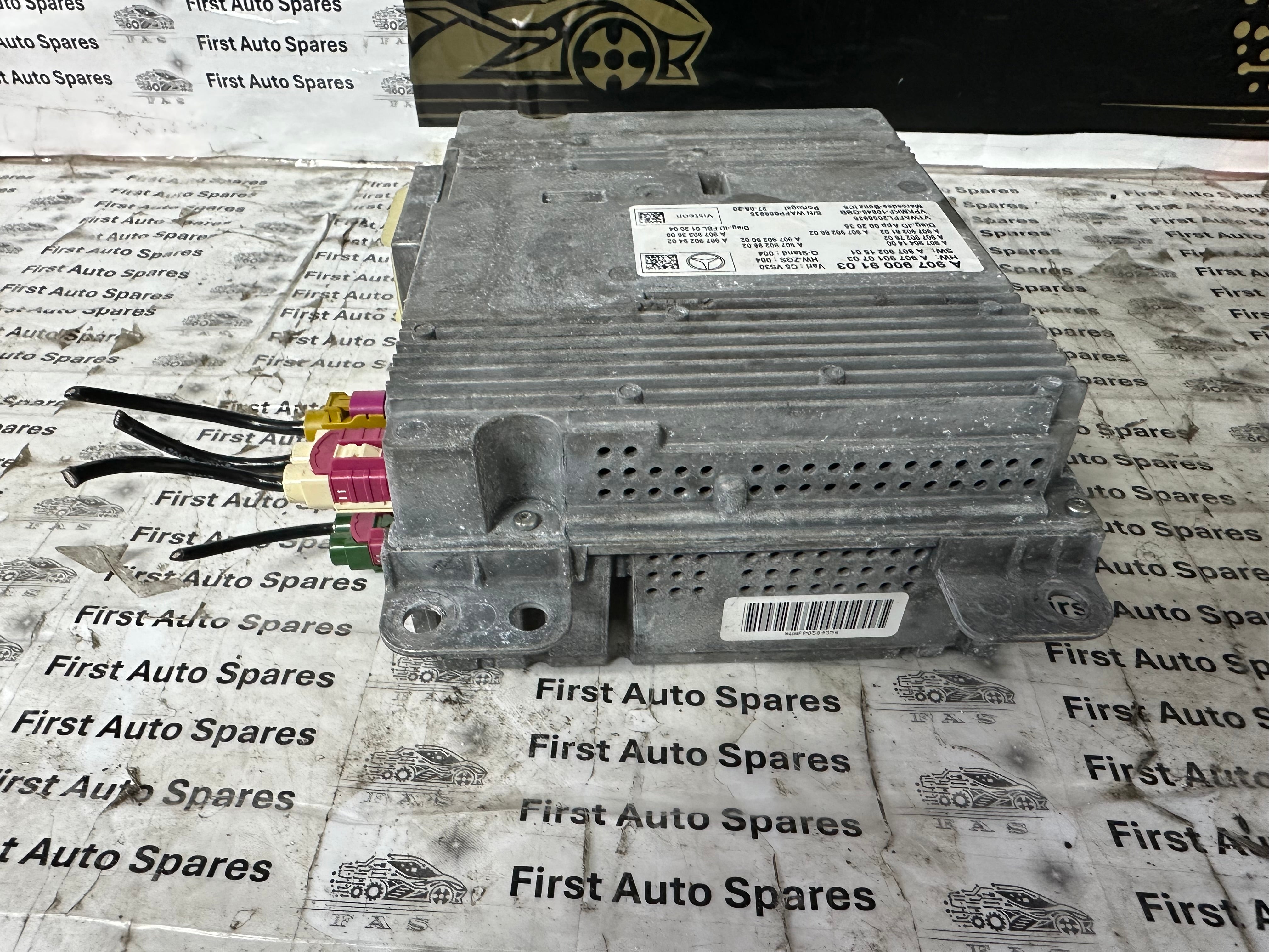 Mercedes Sprinter 907 2018–Present CDI Radio Head Unit (A9079009103)