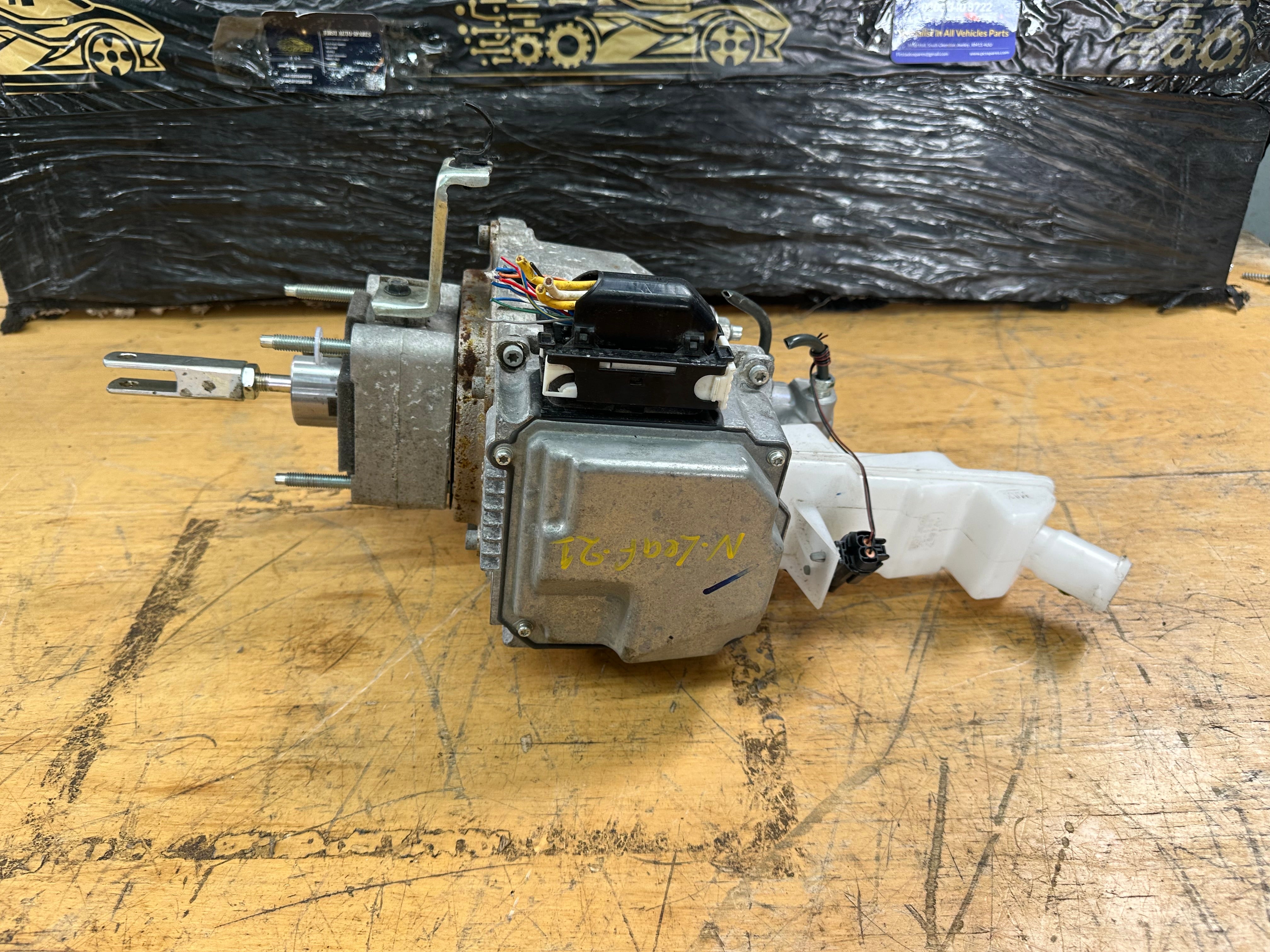 Nissan Leaf 2017–2023 Brake Servo & Master Cylinder (EAC1035-04A) (EAC103504A)