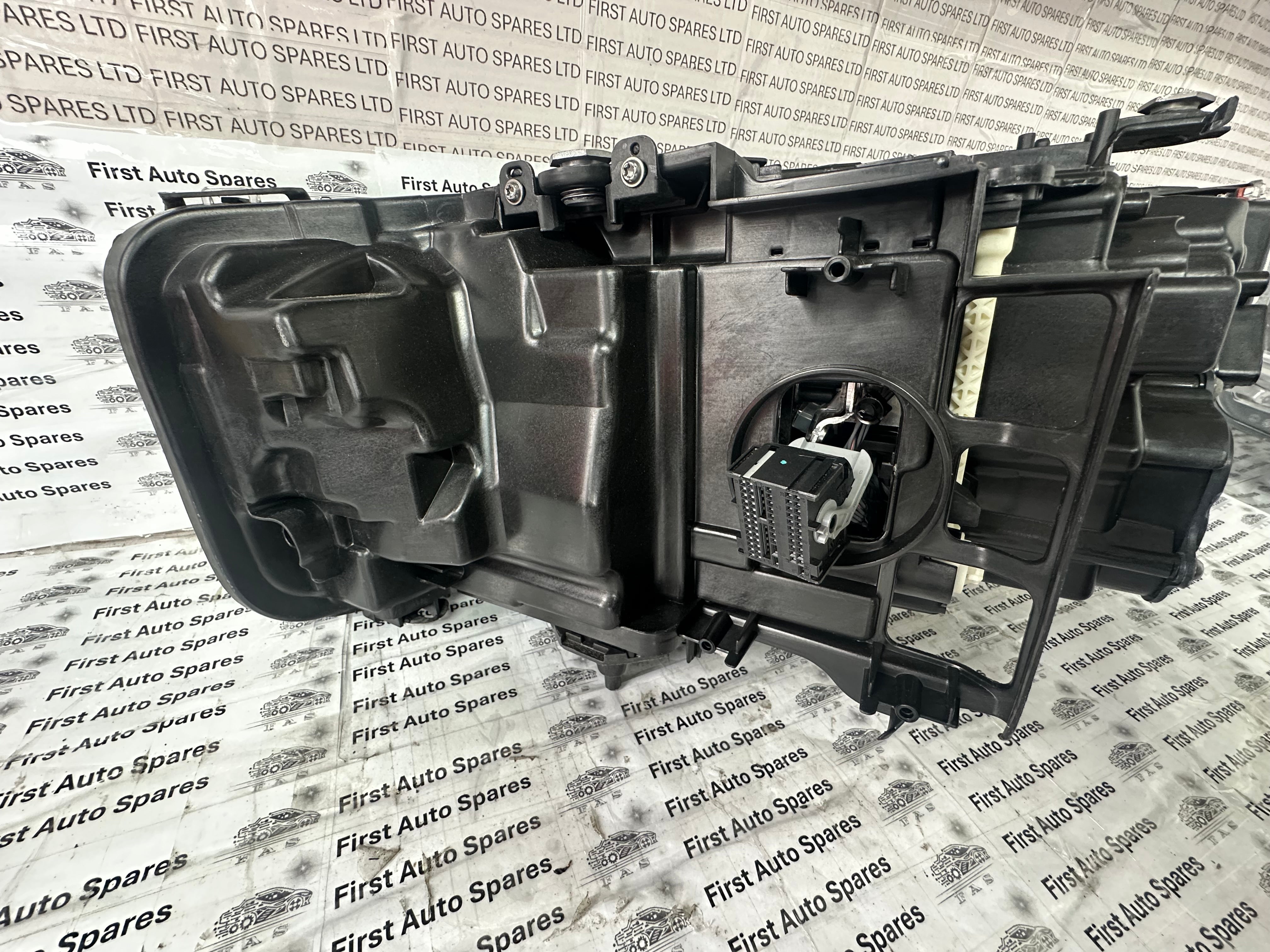 BMW 5 Series G30 G38 F90 Laser Right Headlight (9479274-10)