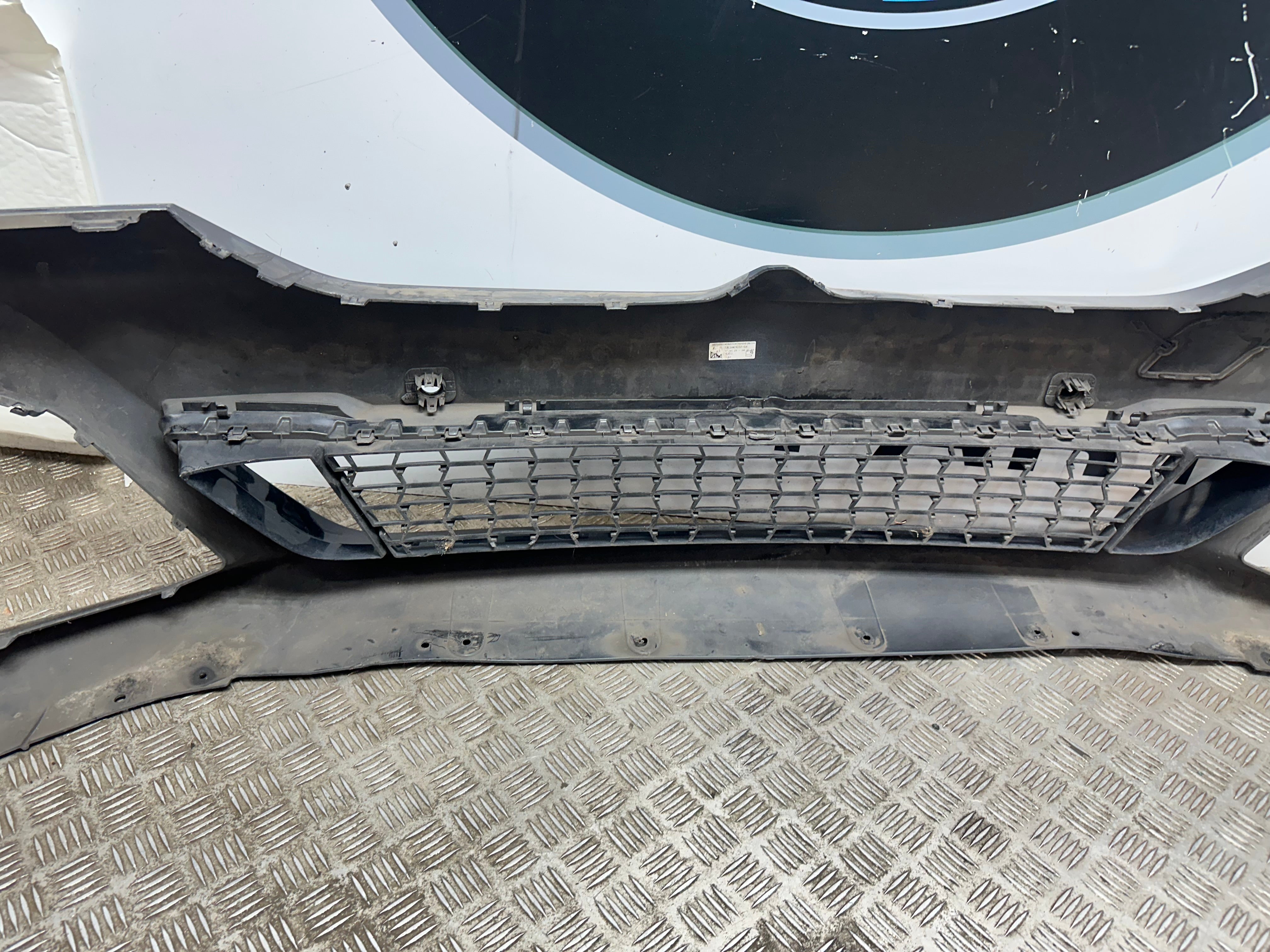 BMW 5 Series G30 / G31 LCI M Sport Front Bumper & Grille – 2020–2023 (8469287)