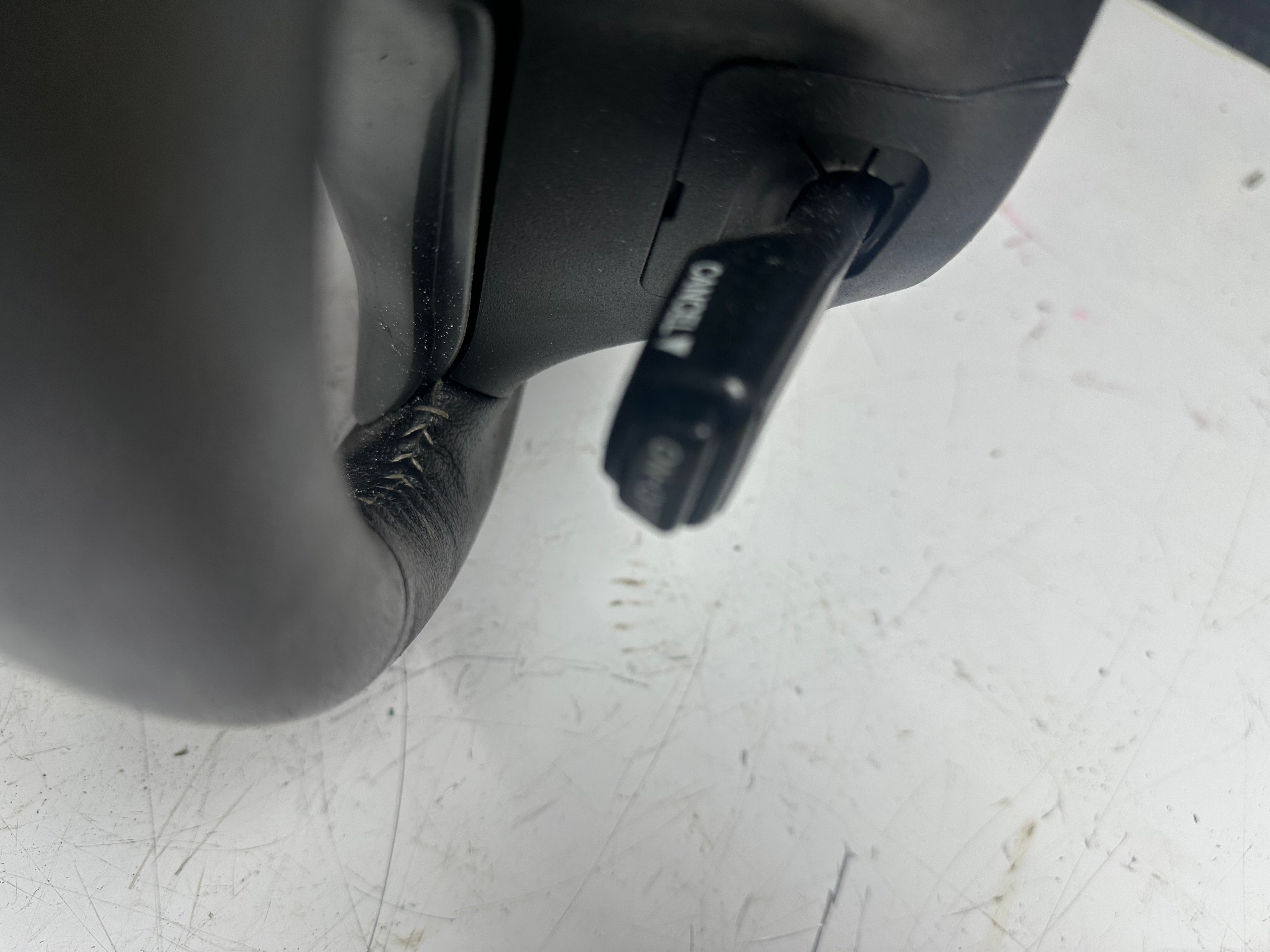 Toyota Yaris Steering Wheel (306744199B2S-AD) (45100-OD490C9) (306744181B2S-AD)