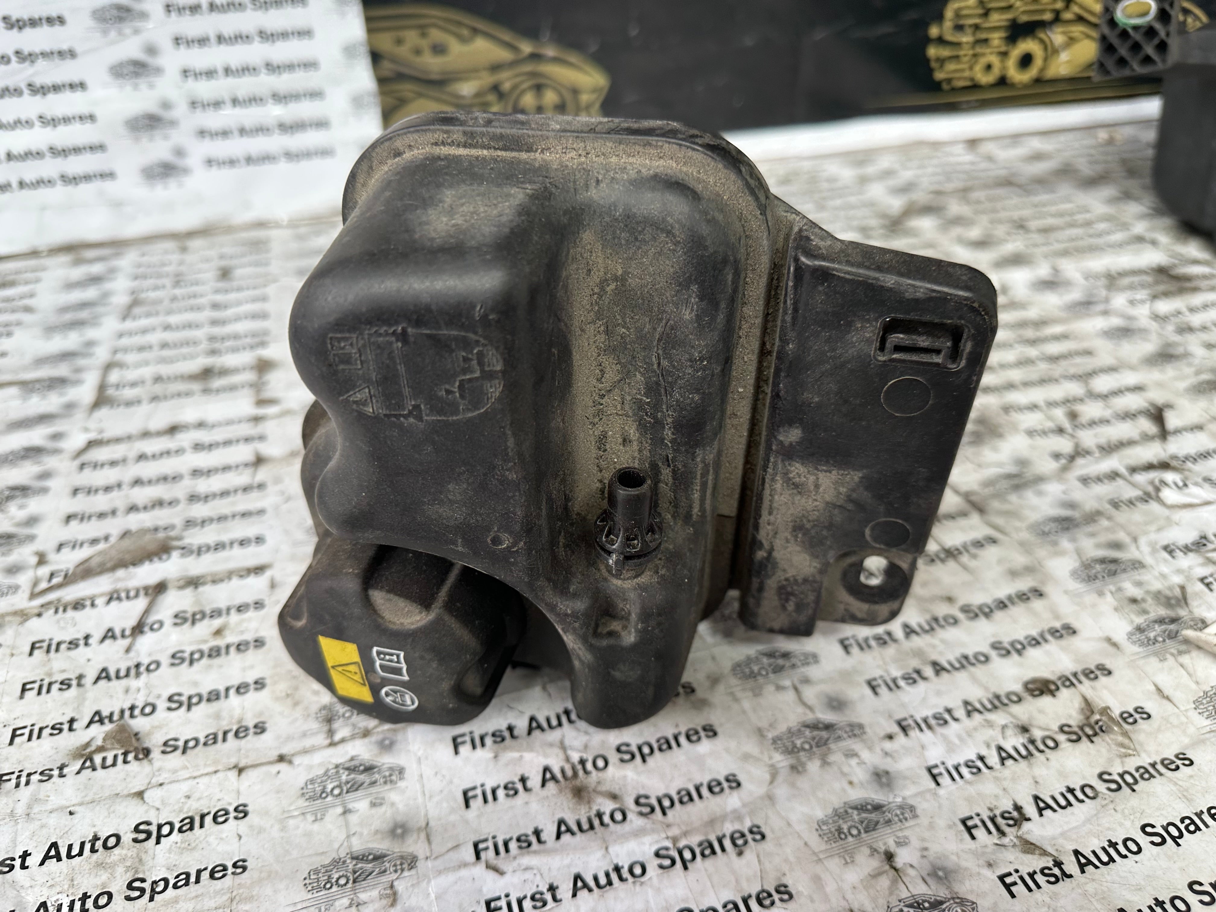 BMW F30 F31 2.0P Hybrid Expansion Bottle Tank Reservoir (8617048)