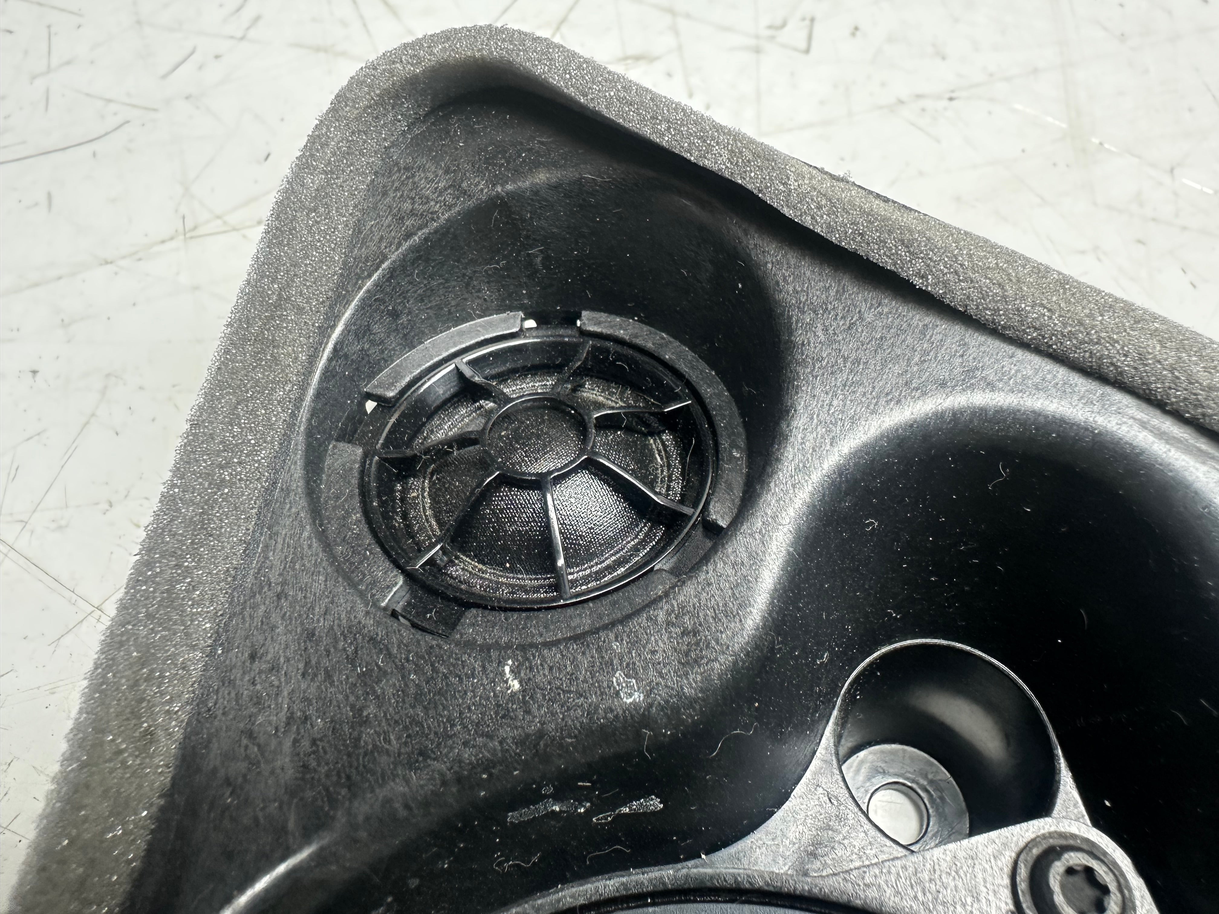 BMW X3 G01 F97 Rear Right Door Speaker (9837732-01)