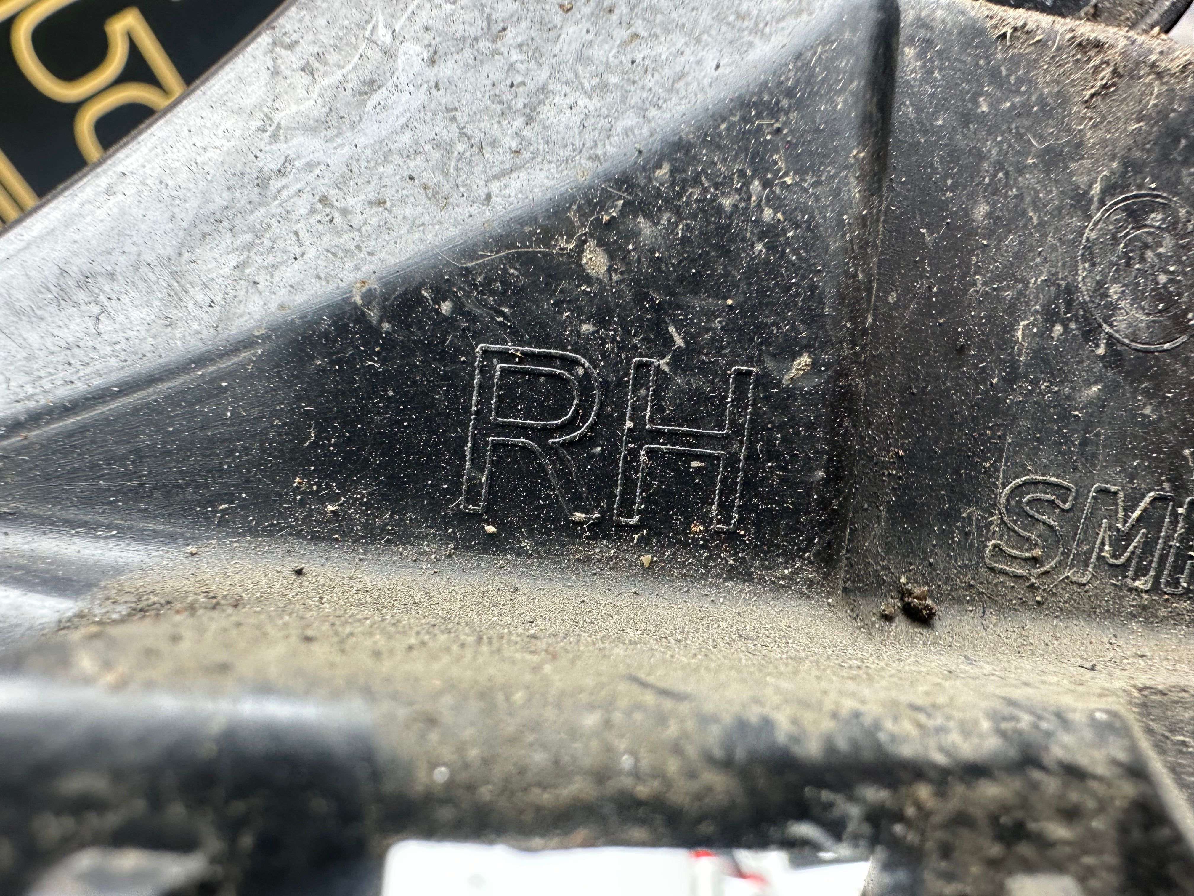 BMW 3 Series G21 Rear Bumper Bracket (158577 11 / 51127469366)