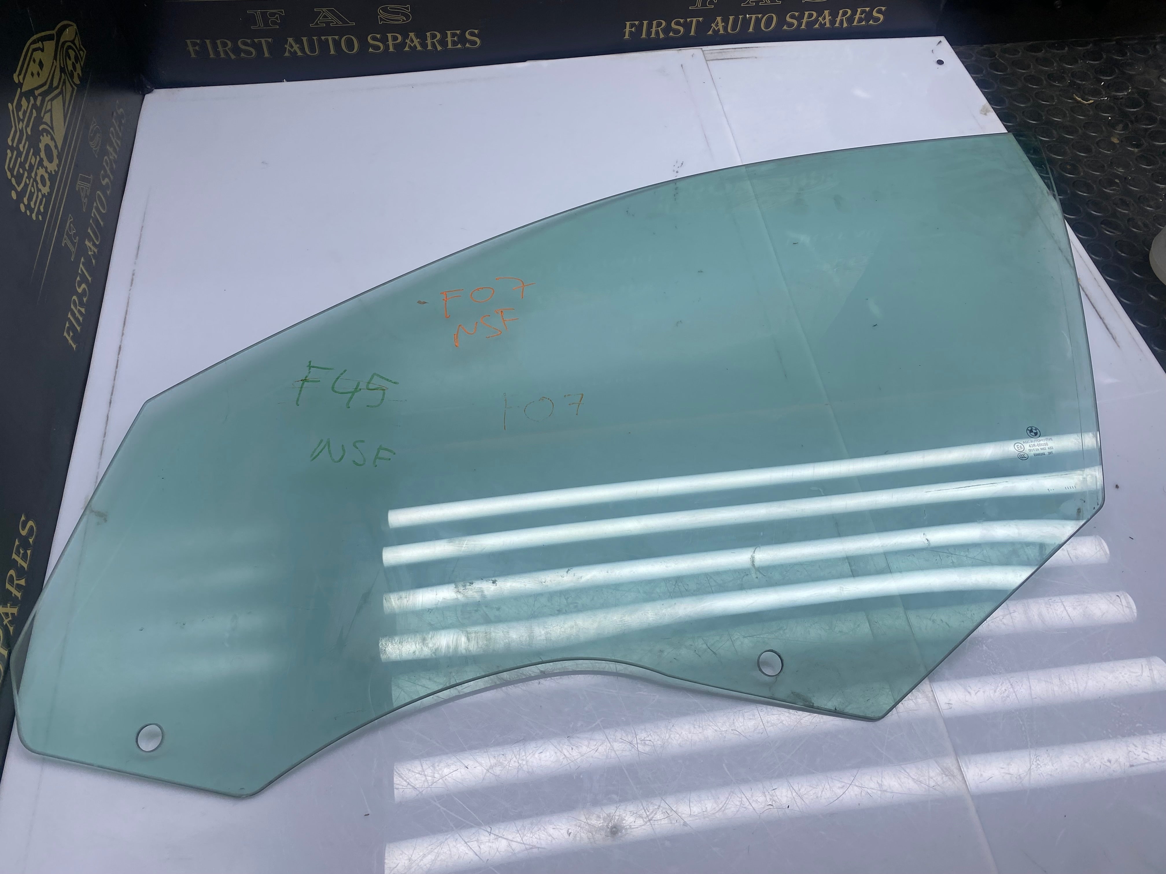 BMW F07/F45 Front Passenger Side Window Glass