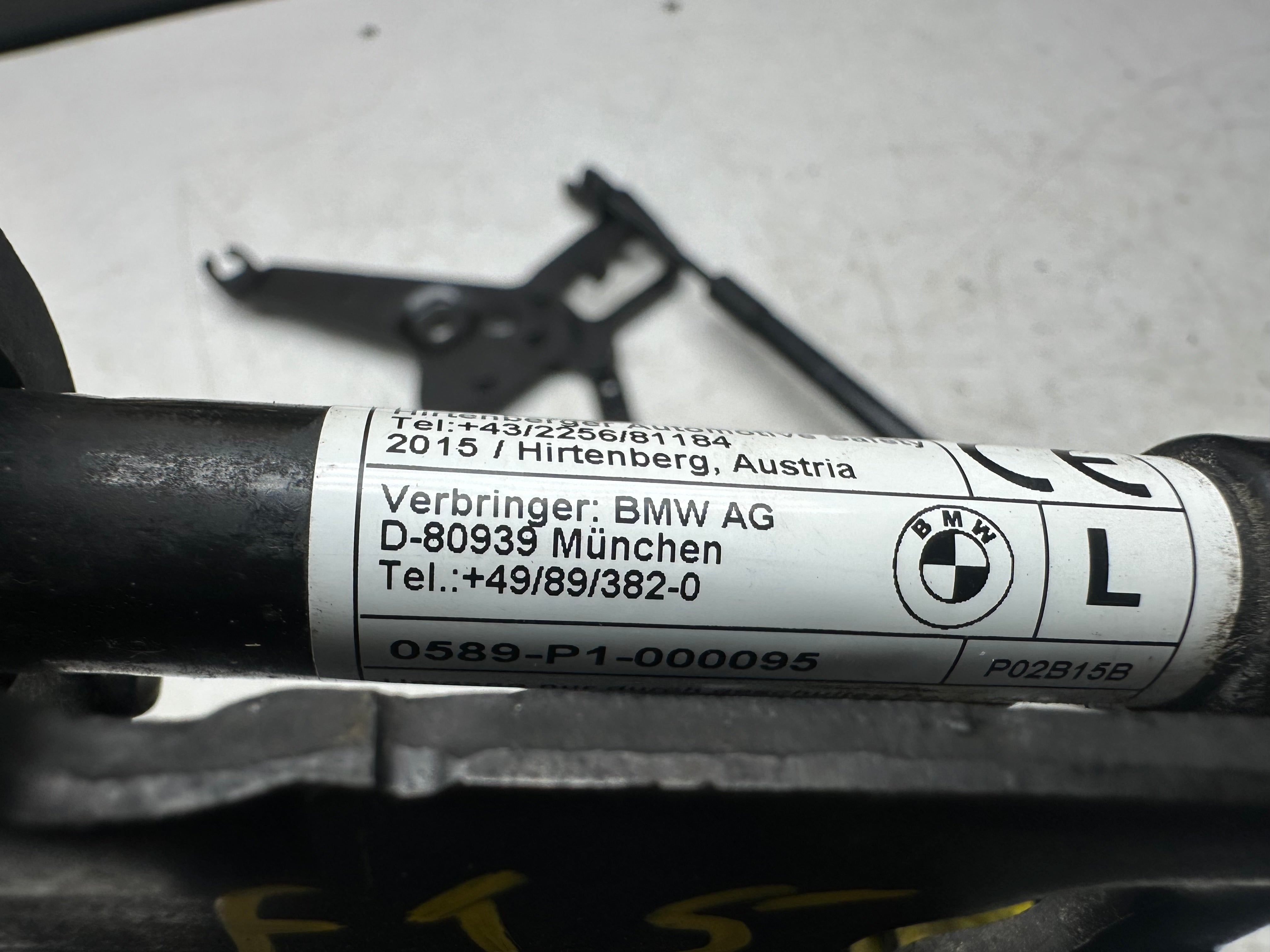 BMW X5 F15 Left Front Bonnet Hood Hinge & Actuator (172053 10) (0589-P1-000095)