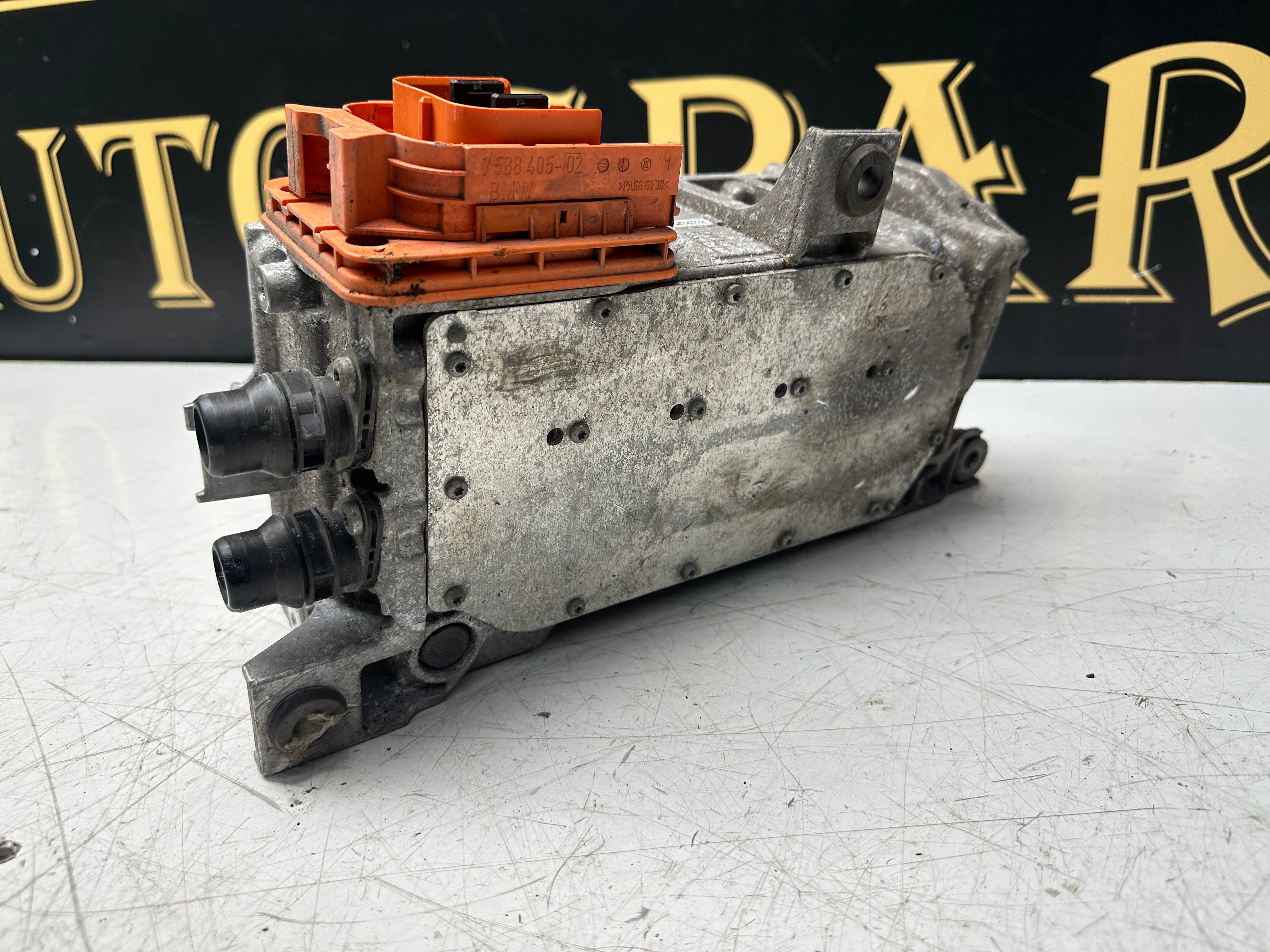 BMW i3 I01 2017 0.6 Hybrid Inverter Converter (8662295) (1274486116-05)