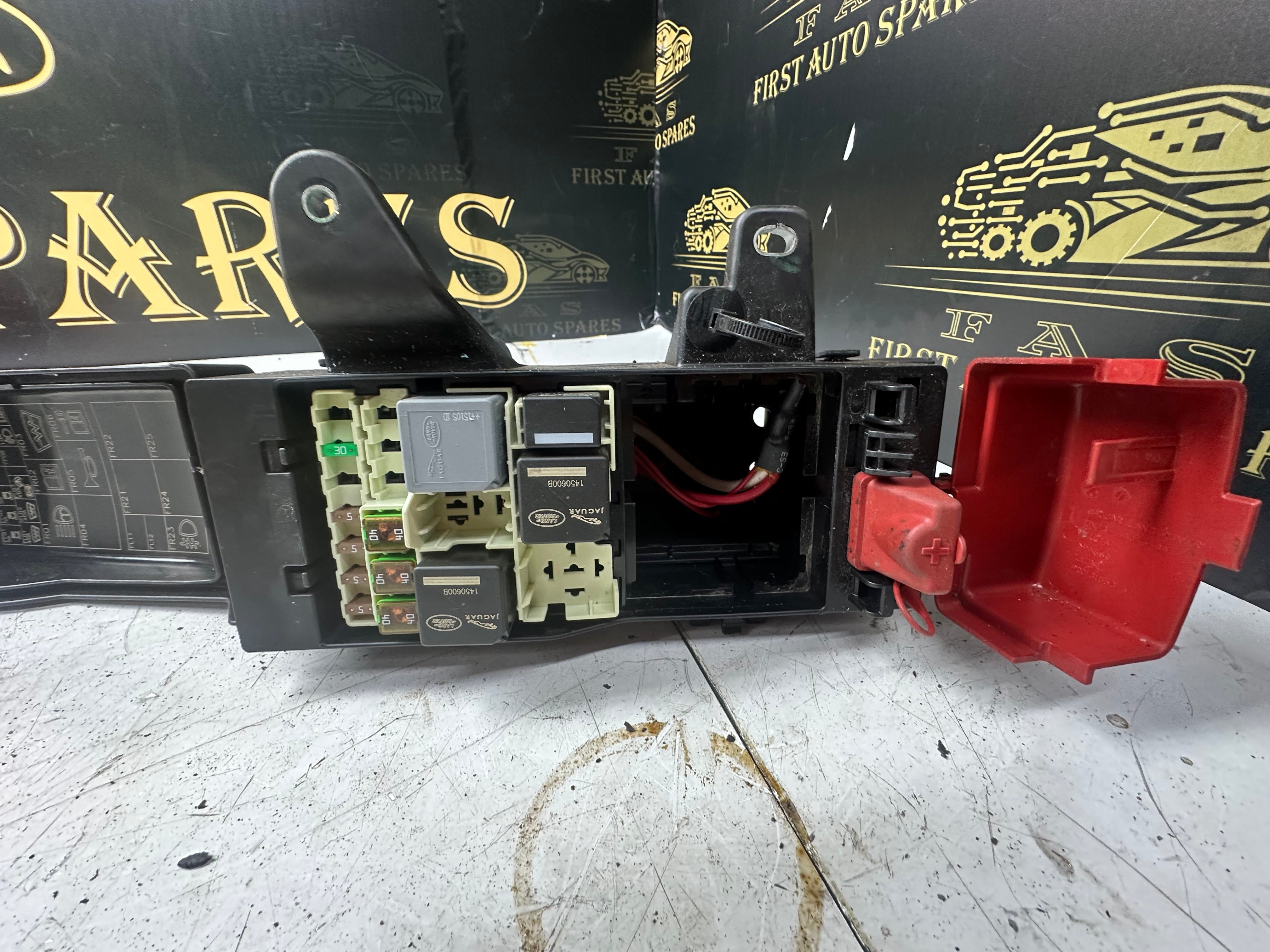 Jaguar XF R-Sport MK2 2015–2020 Fuse Box (GX73-14A076-AA)