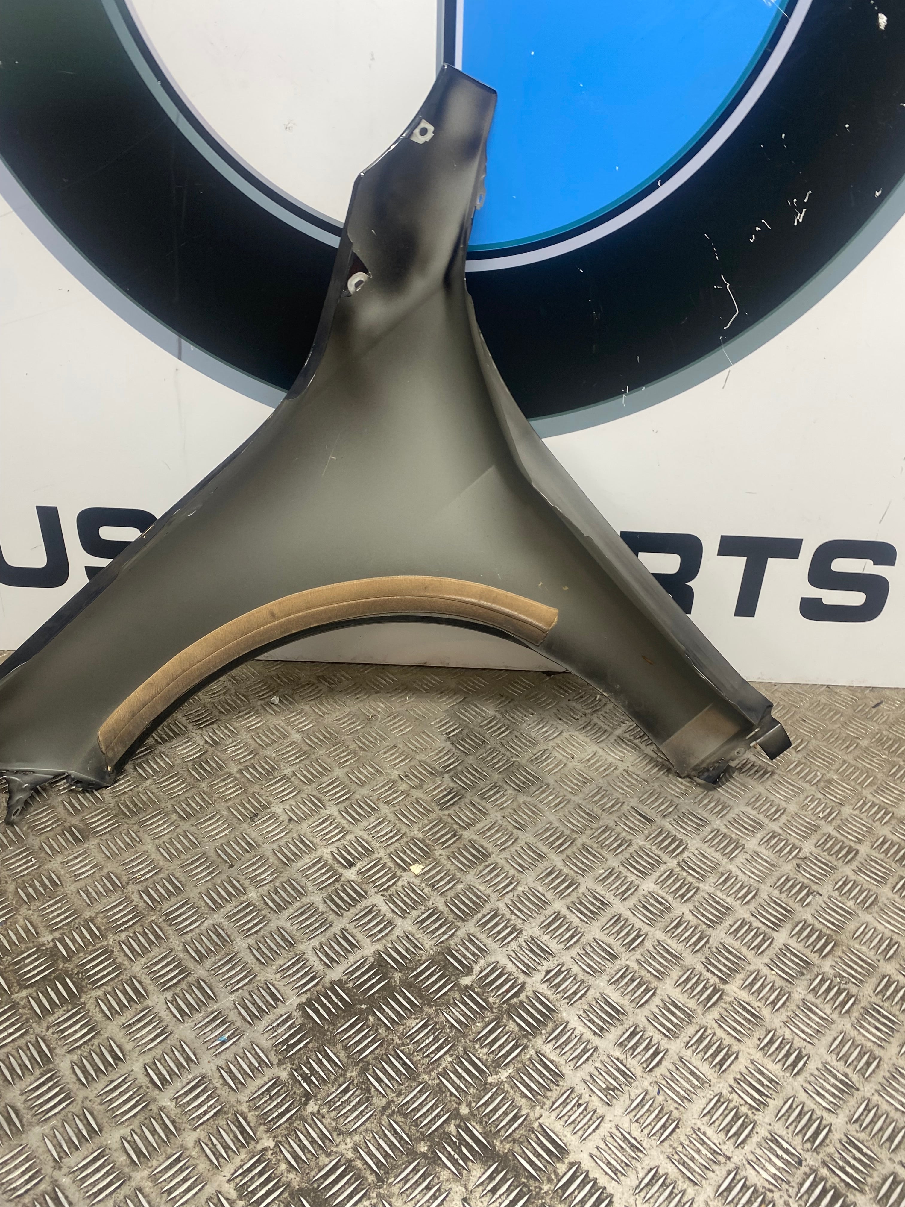 BMW 1 Series F40 Front Driver Fender Wing – 2019–Present (Dent Marked In Yellow)