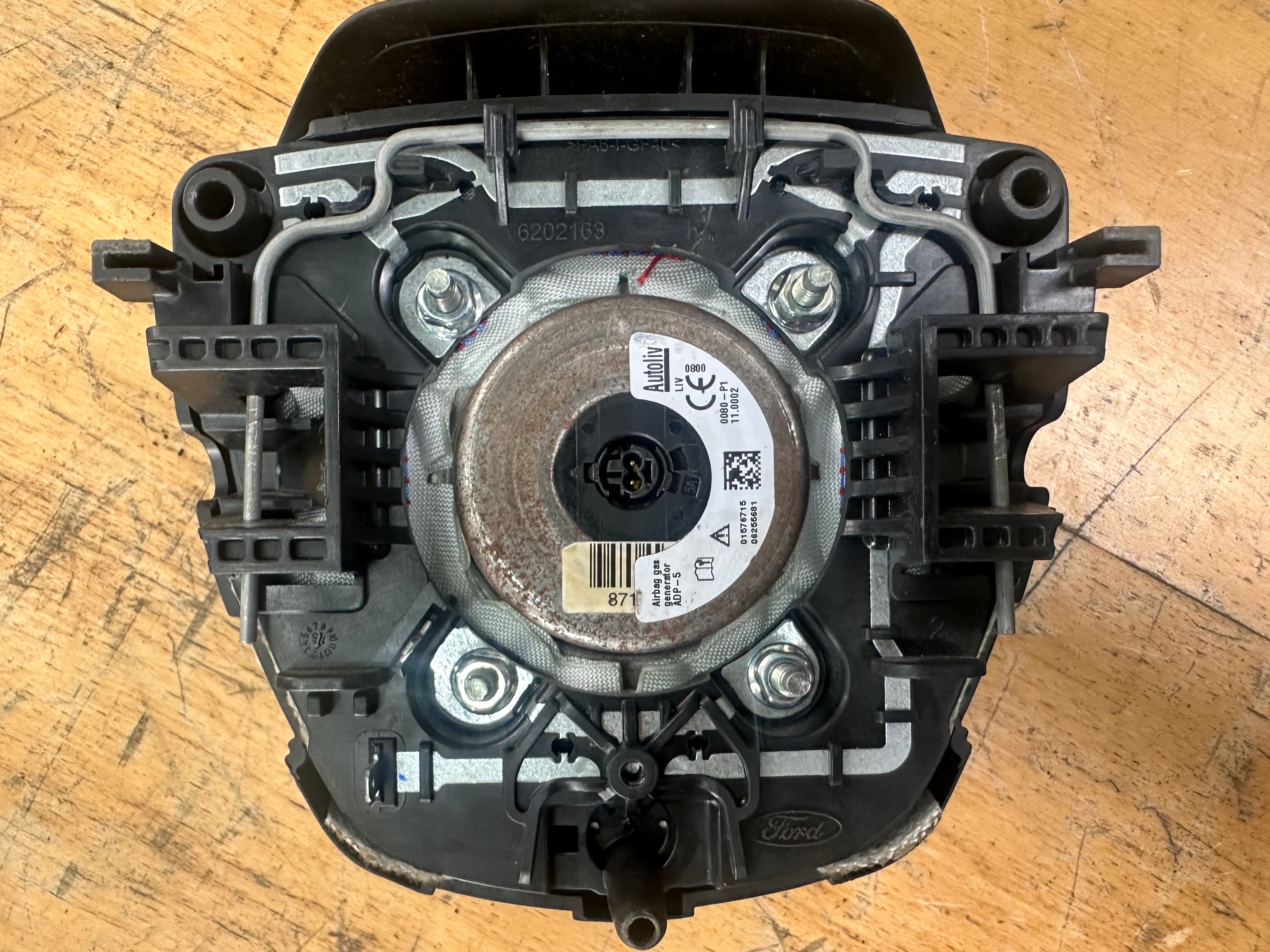 Ford Transit 2013–2019 Driver’s Steering Wheel Abag (BK21-V042B85-AB35B8)