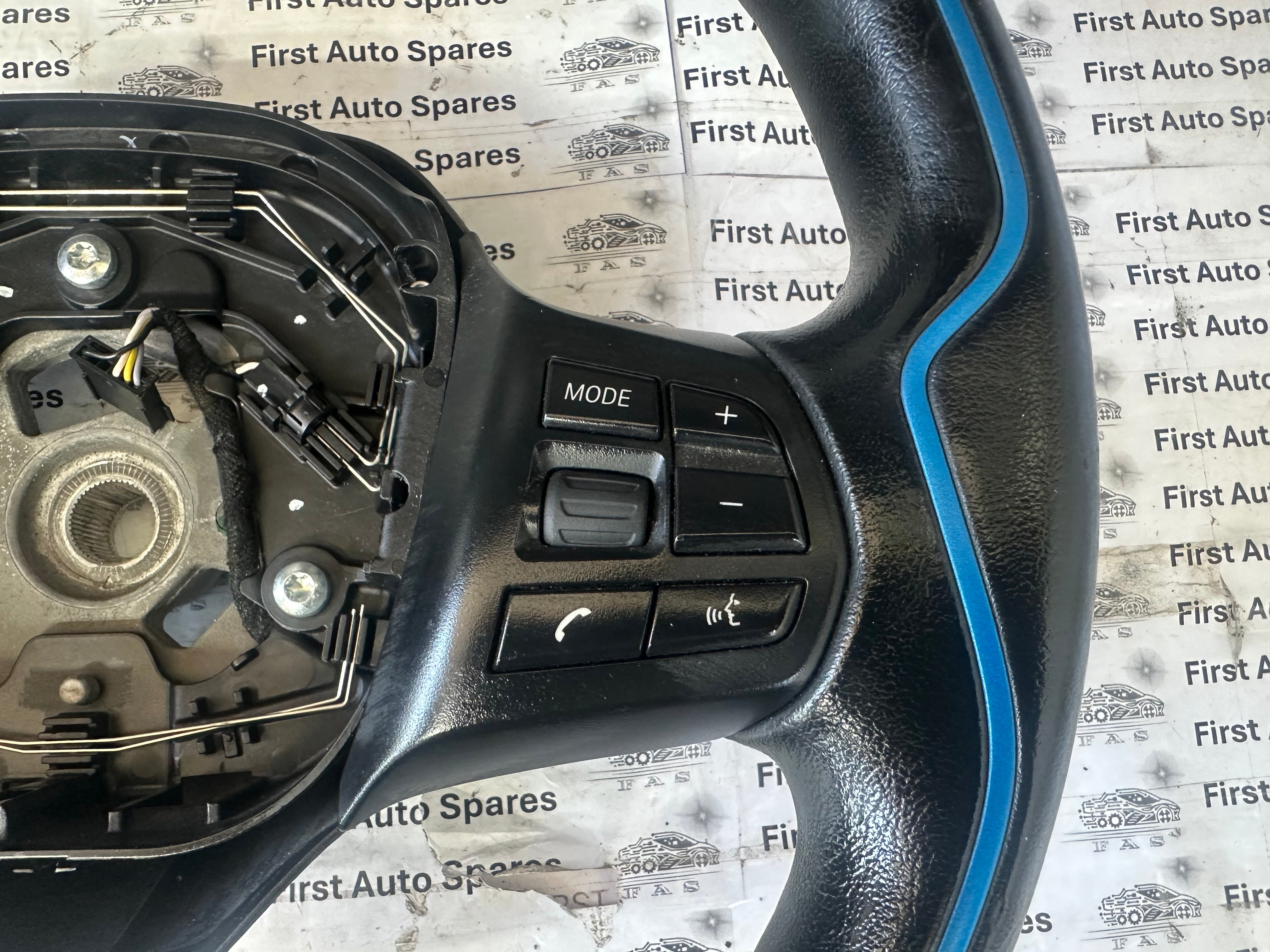 BMW i3 2018 Steering Wheel with Airbag (6870159-02) (DVV5622)