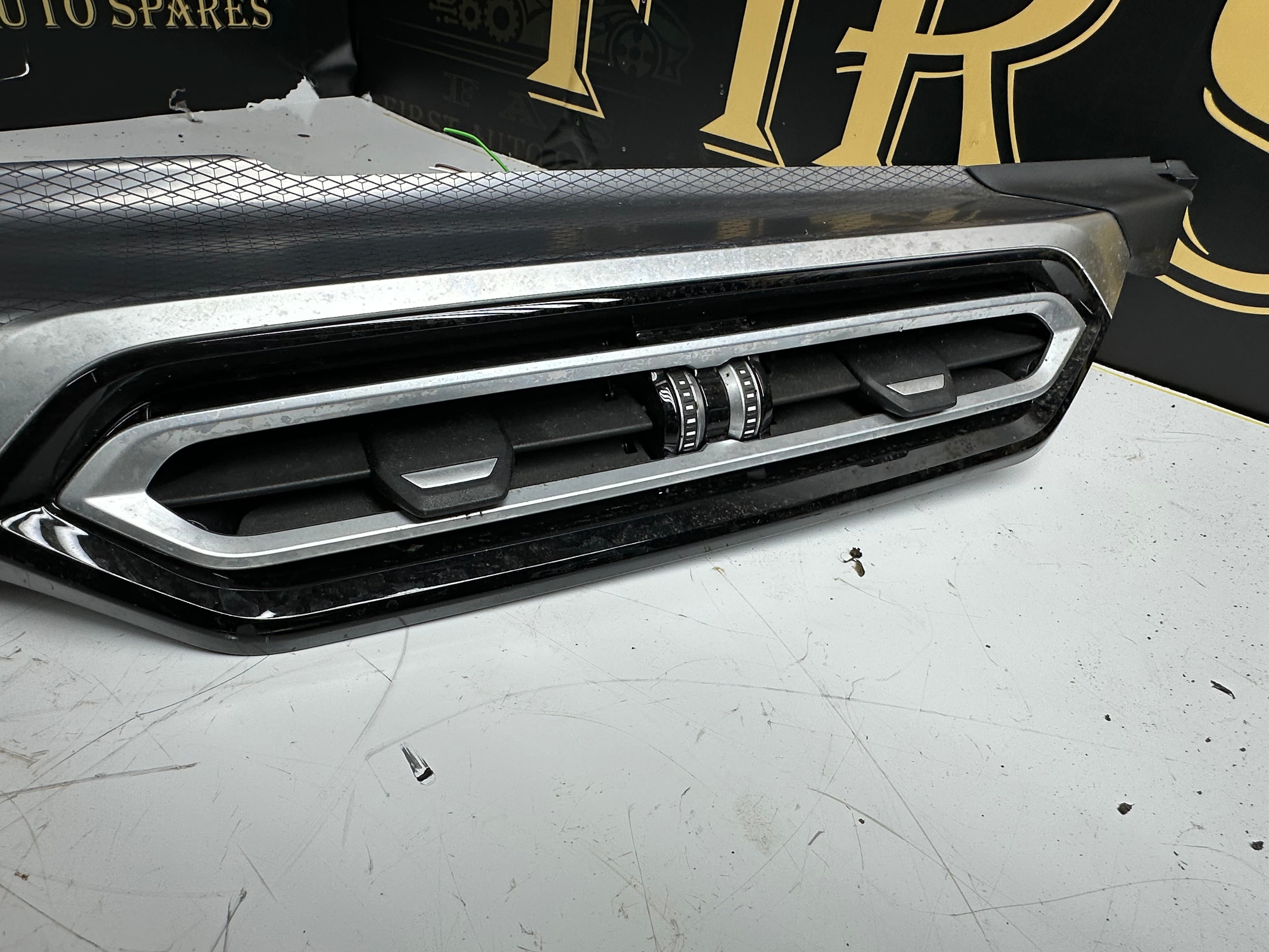 BMW 3 G20 G21 2023-24 Dashboard Glove Box Trim (9P962571809) (3036875)