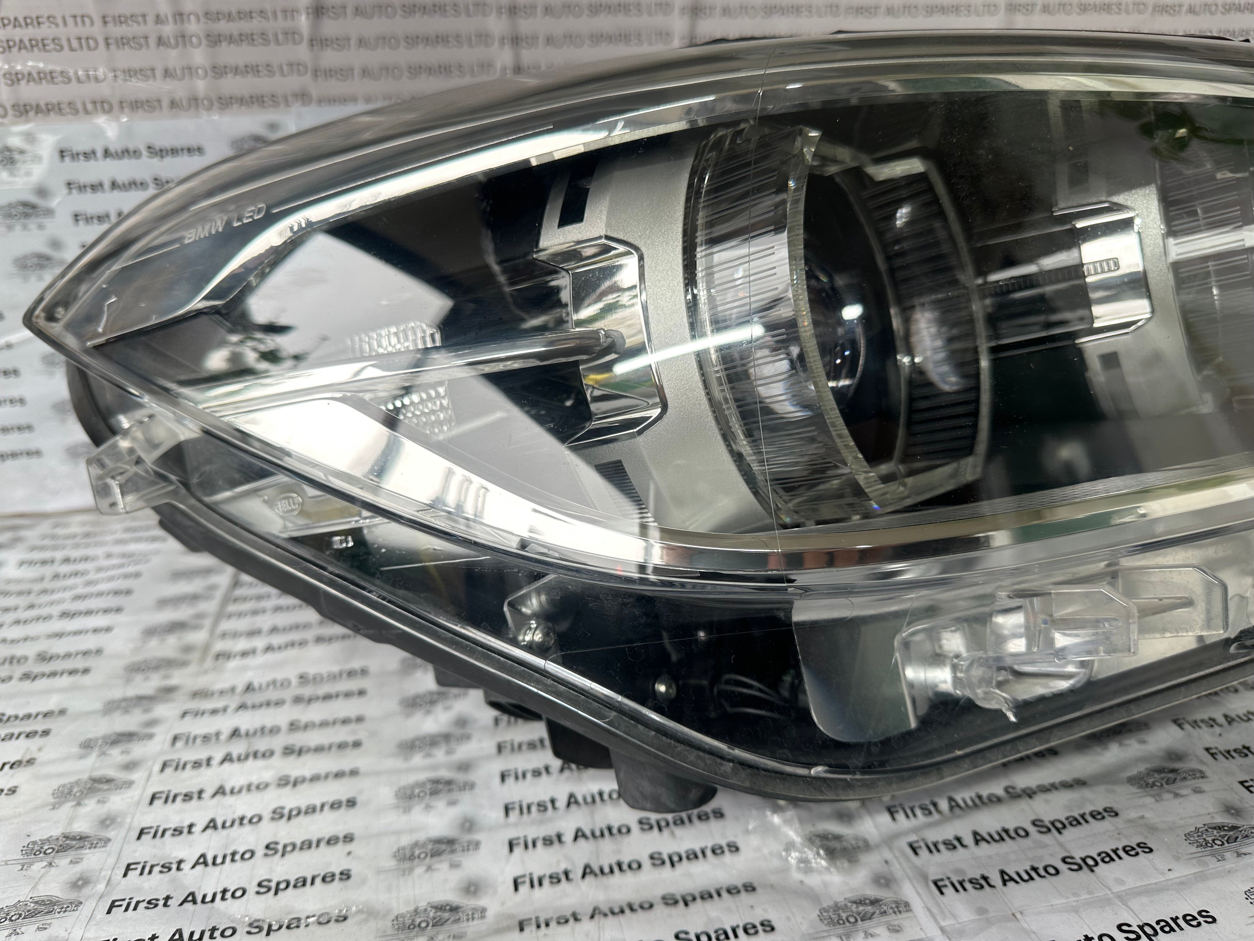 BMW 1 Series Right Headlight F20 118i LED (7435780-02)