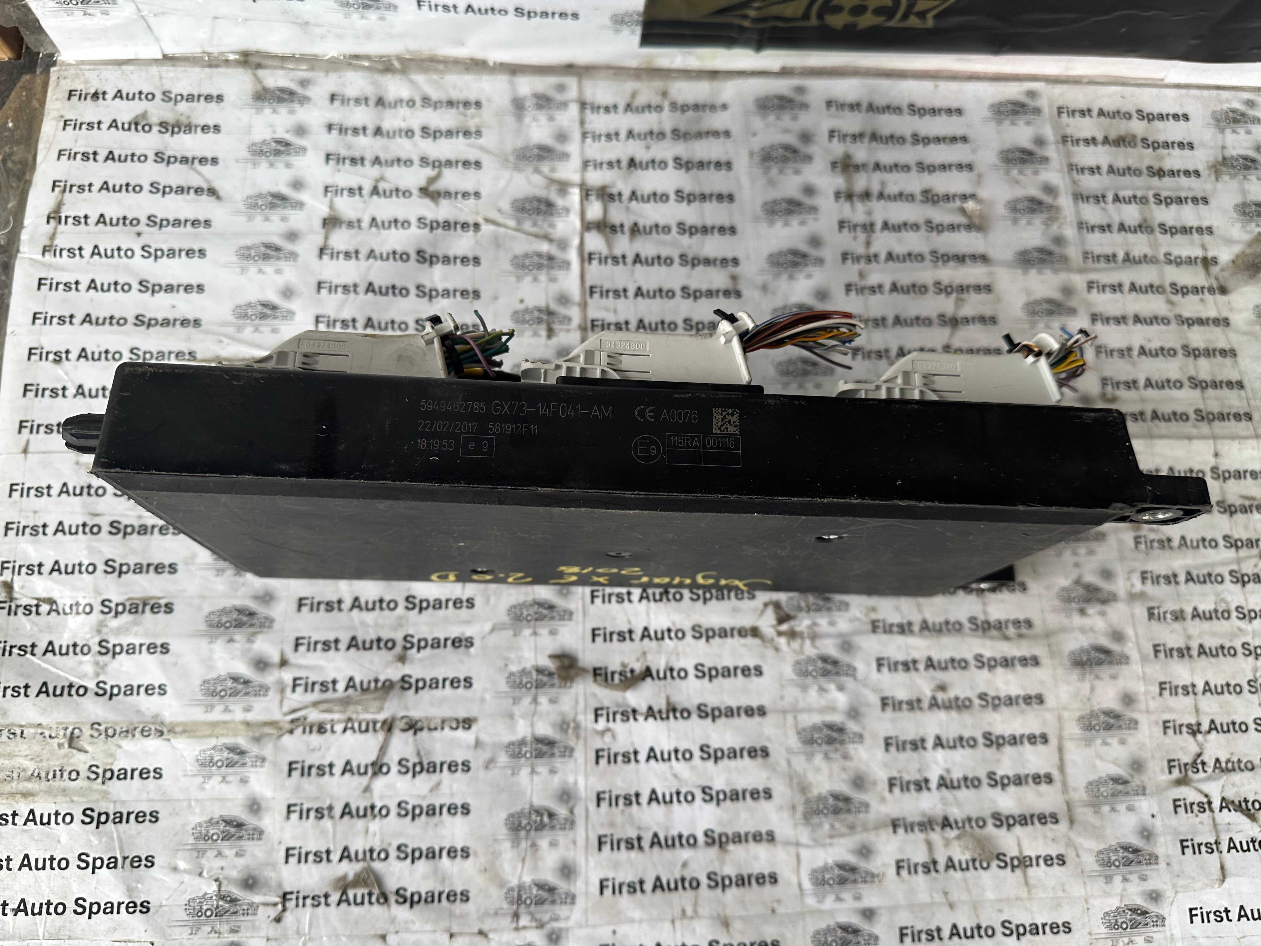 Jaguar XE 2.0 Petrol Auto BCM Body Control Module ECU 2017 (GX73-14F041-AM)