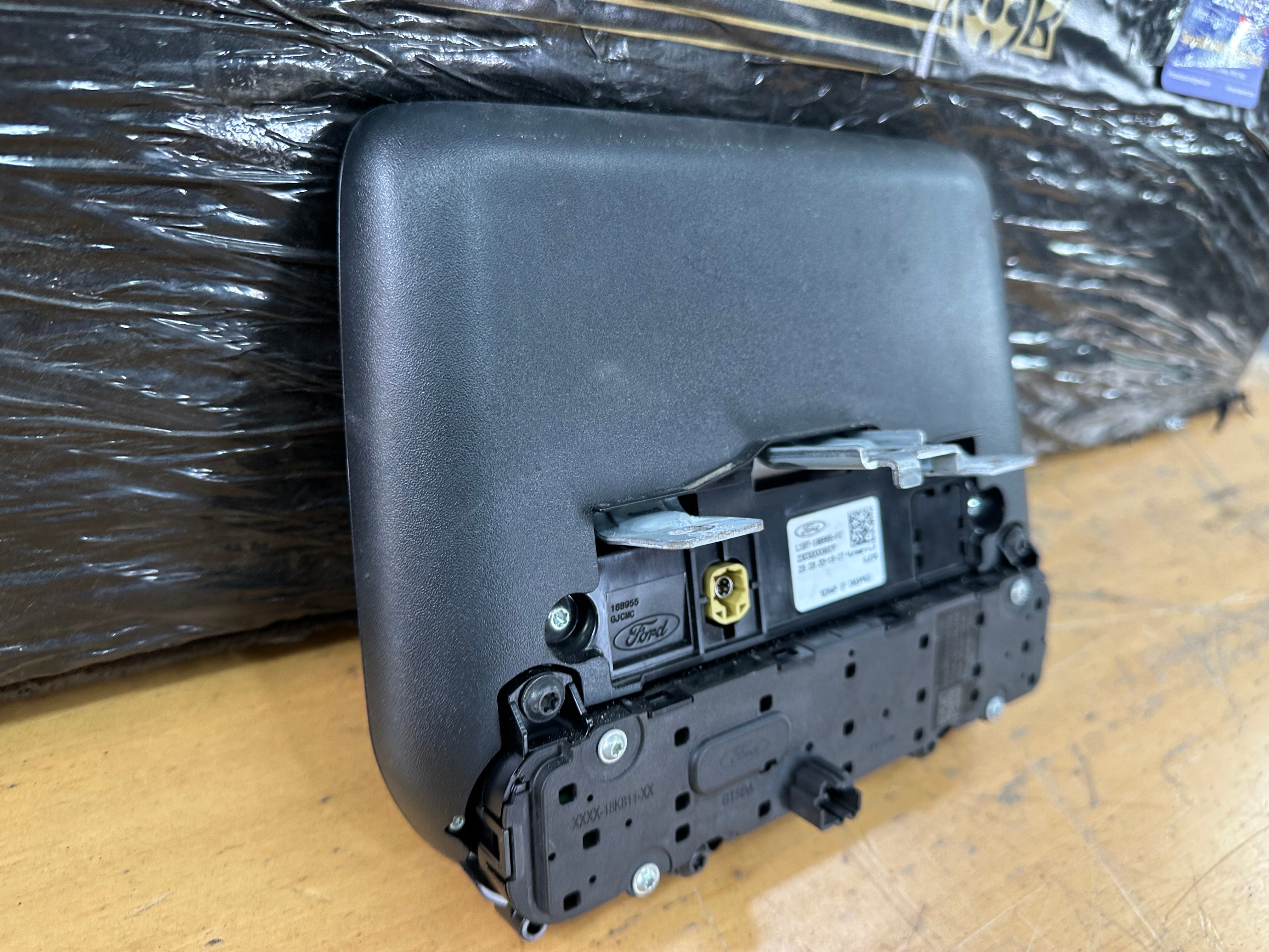 Ford Fiesta 2022-2025 Display Screen Control Panel (L1BT-18B955-FC)