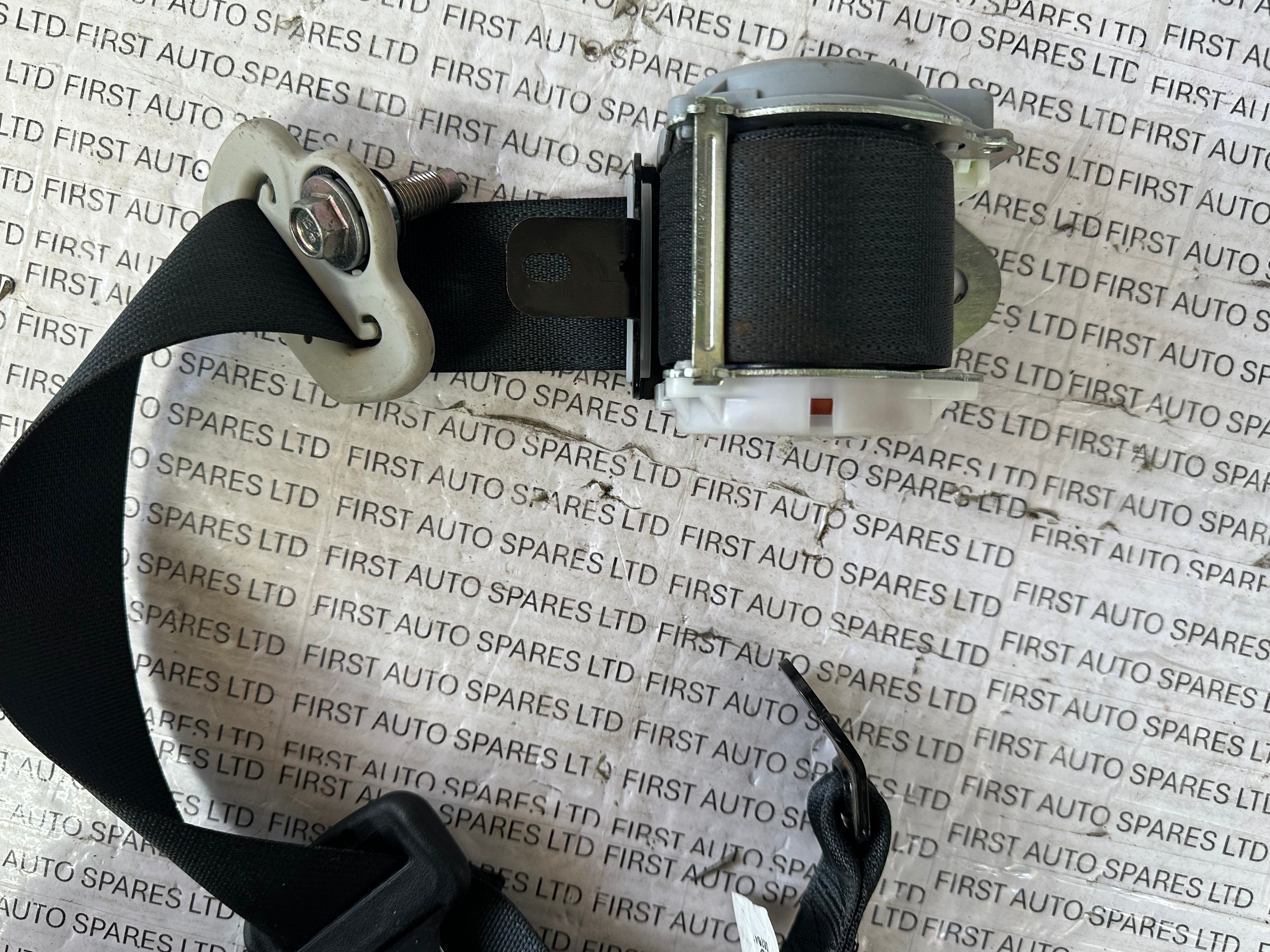 Nissan Note 2016 Seat Belt