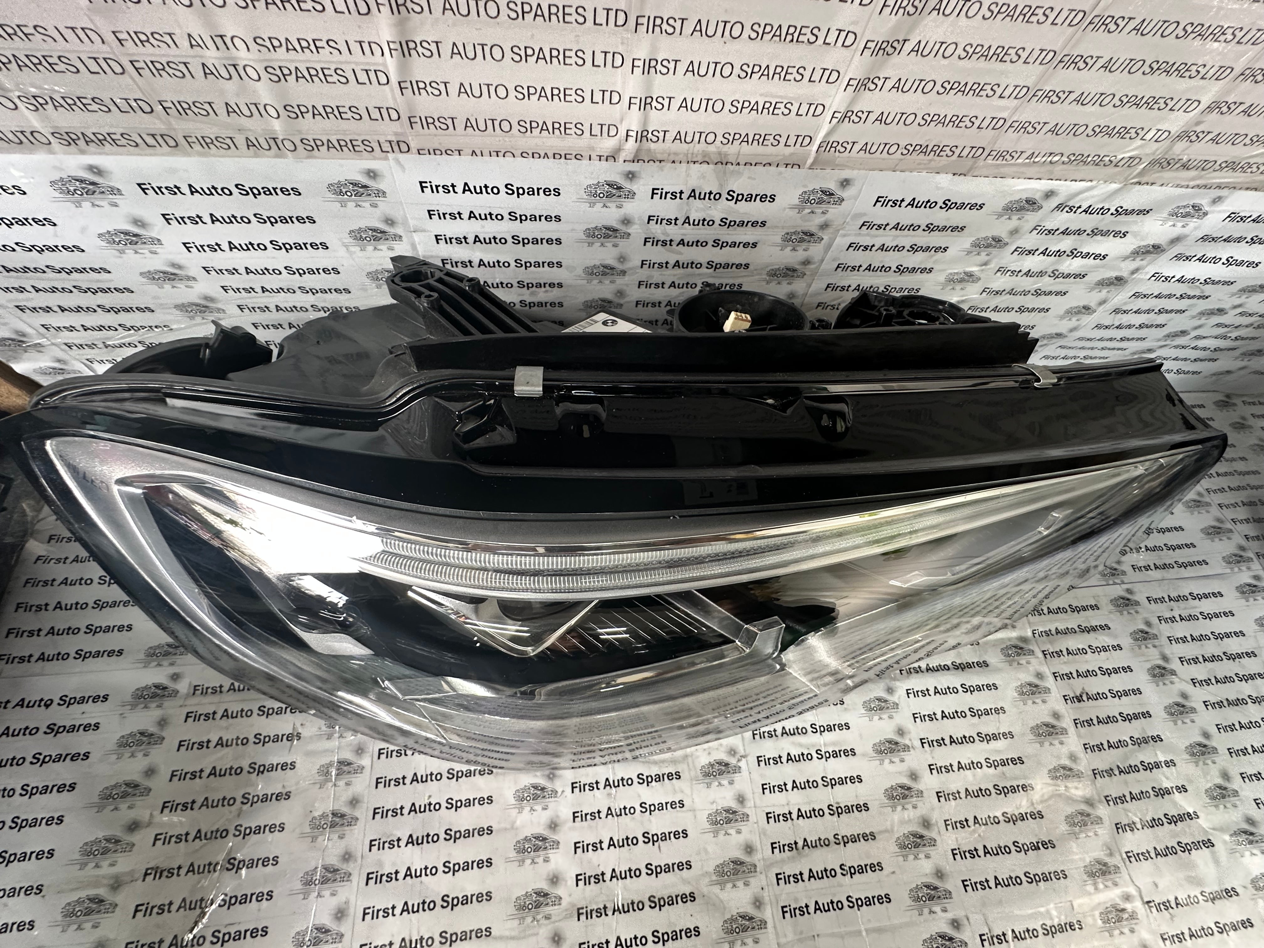 BMW 3 Series G20 G21 Right LED Headlight (9481722-08)
