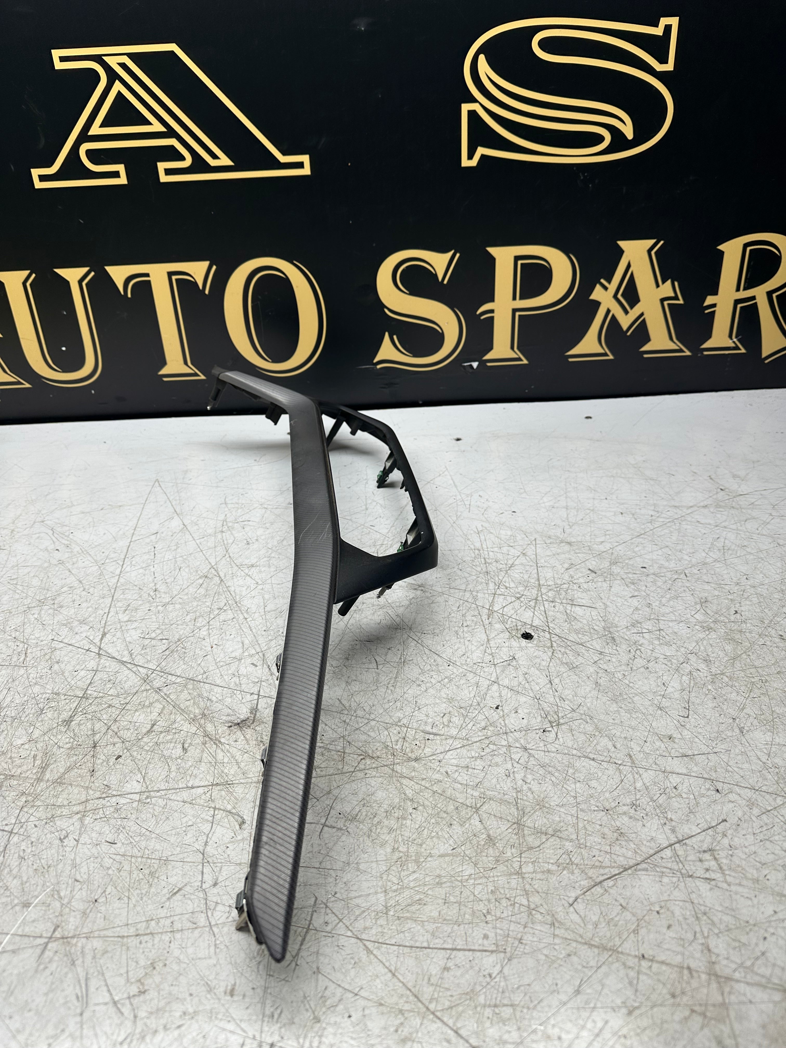 BMW 1 Series F40 Dashboard Trim Cover – 6823310 (2019–2024)