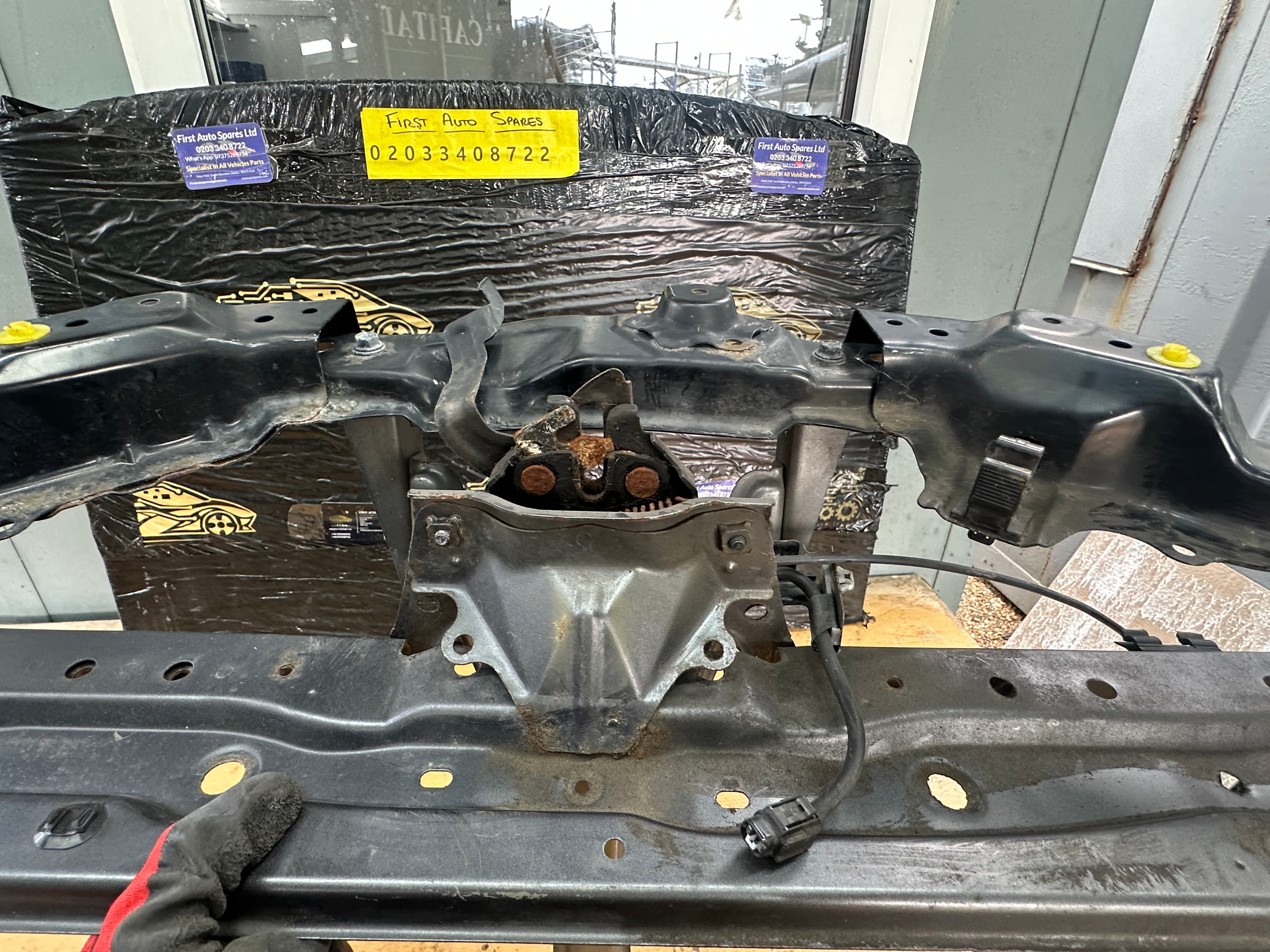 Toyota C-HR 2019 Front Top Slam Panel