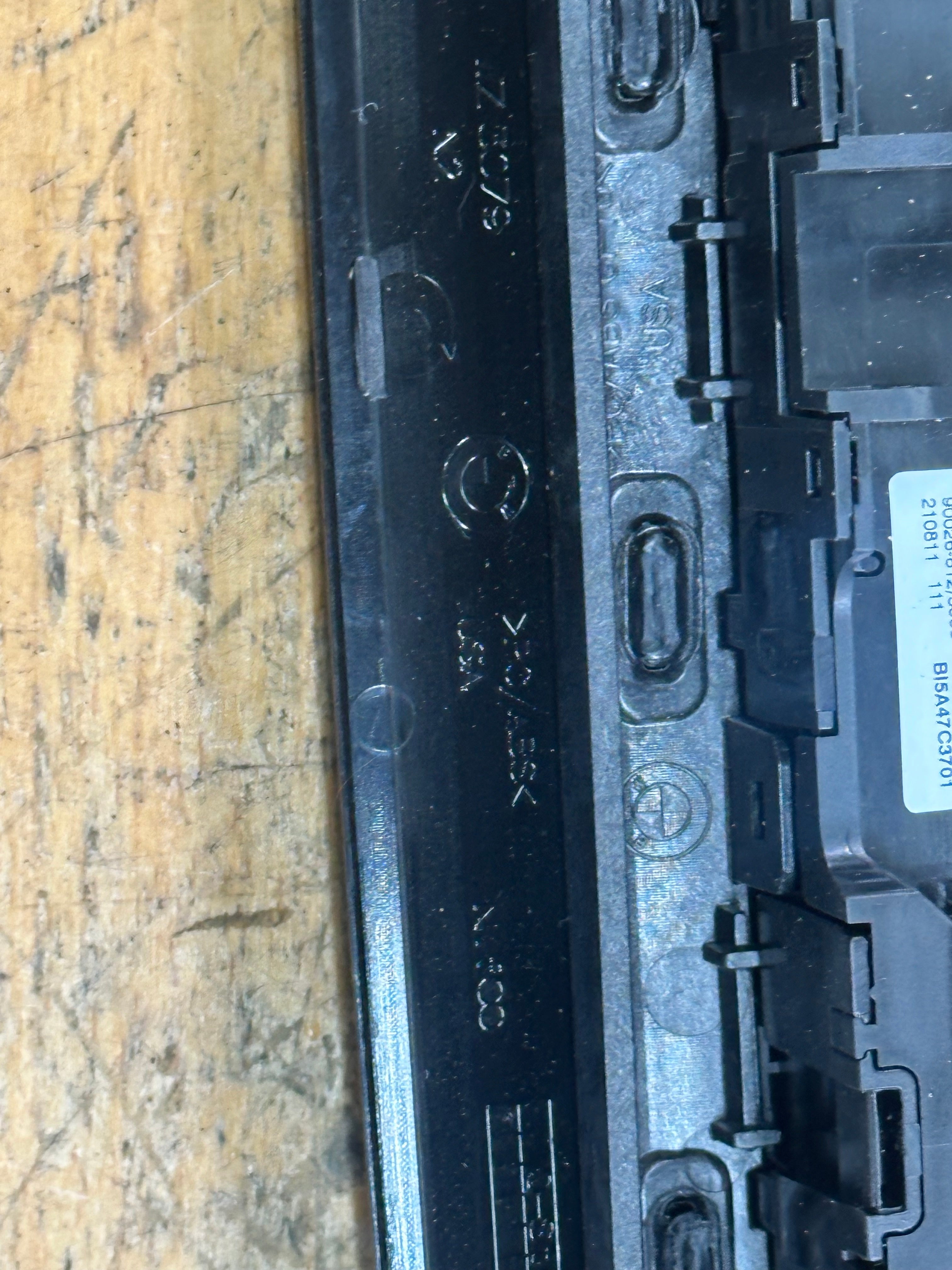 BMW X3M / X4 G01 G02 Radio Control Switch Panel (5A47C37)