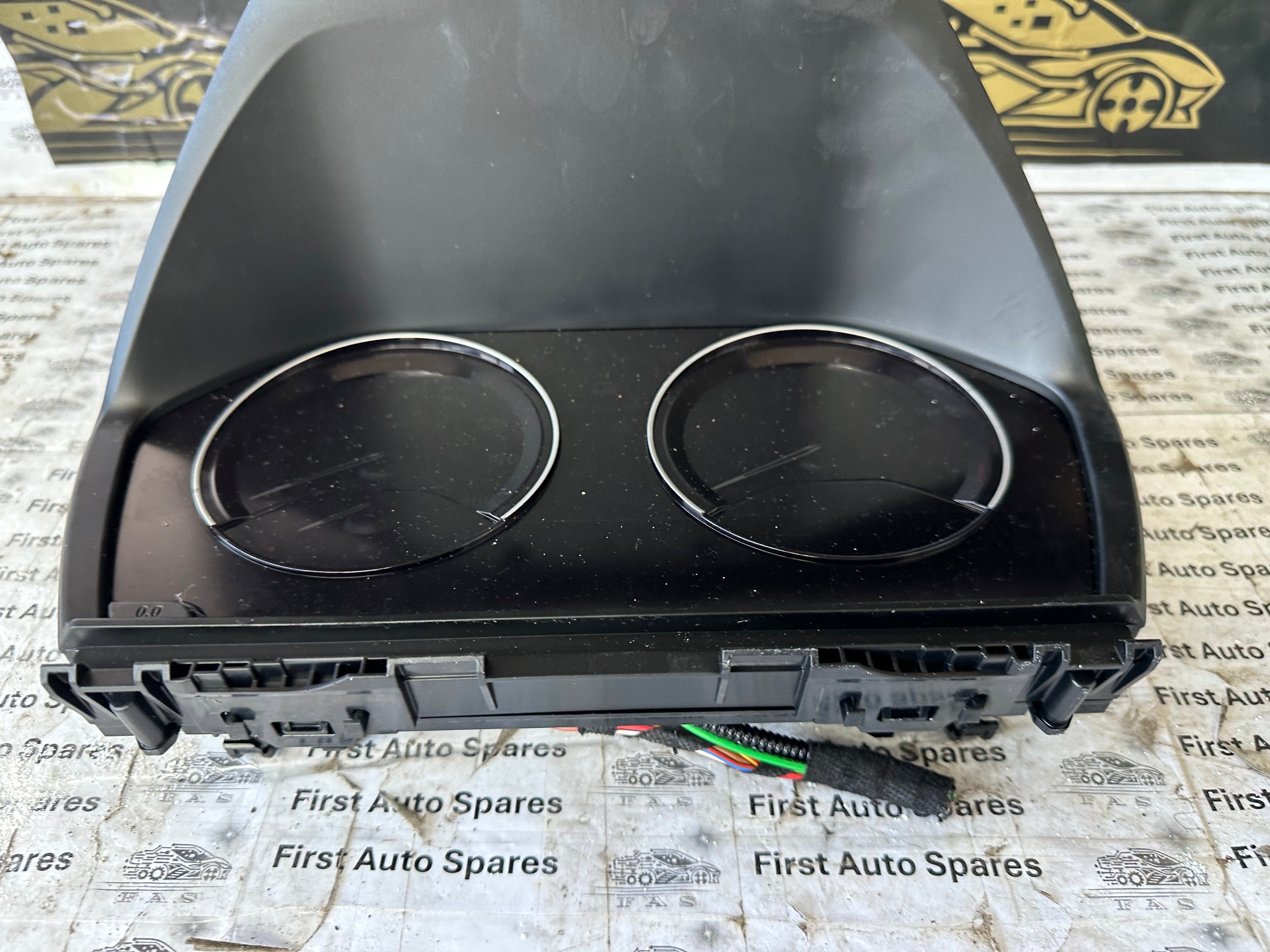 BMW X1 F48 2021 Speedometer / Instrument Cluster (6837007)