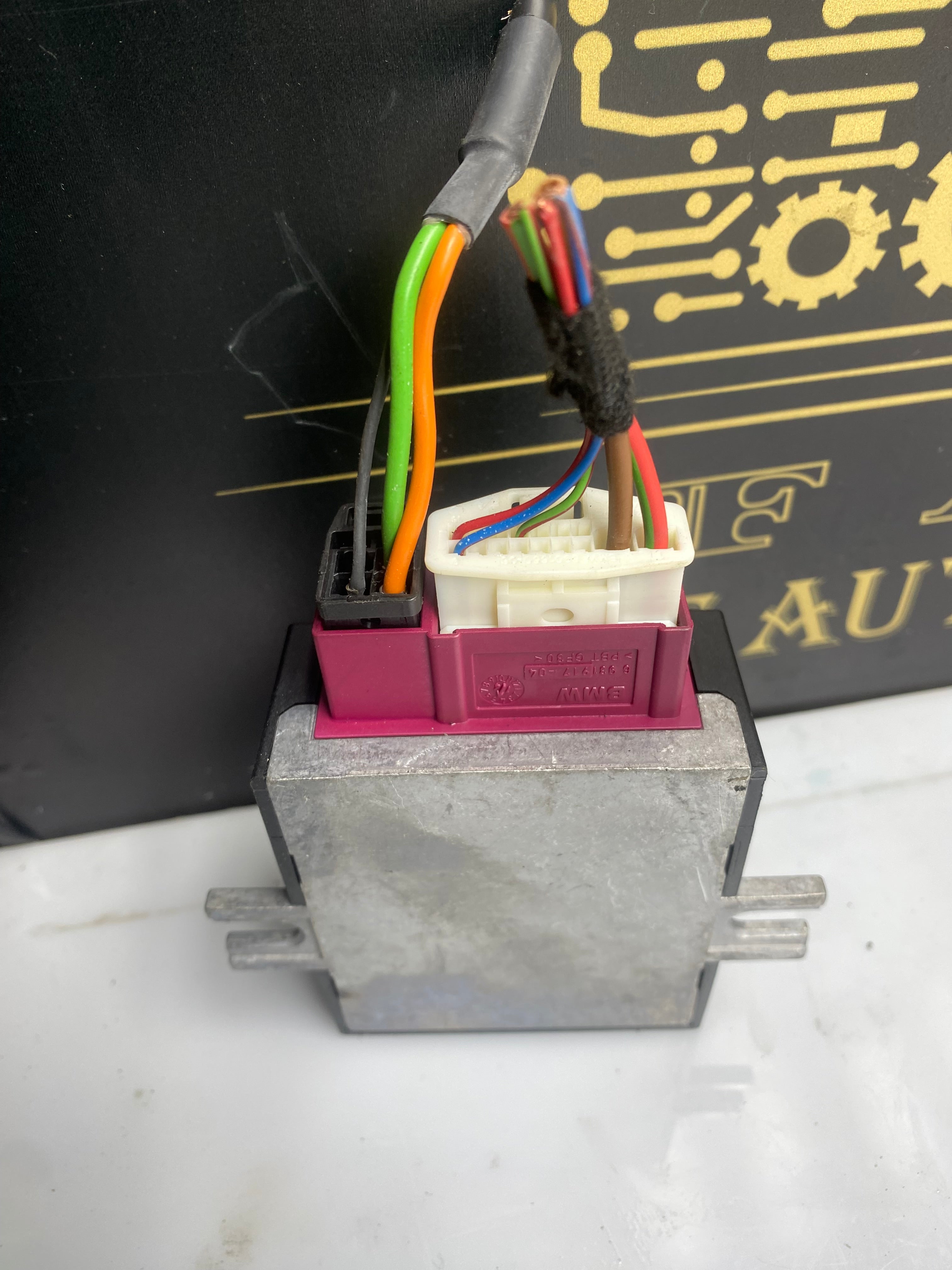 BMW 5 Series F10 Fuel Pump Control Module Unit 2011–2016 (558921-10)
