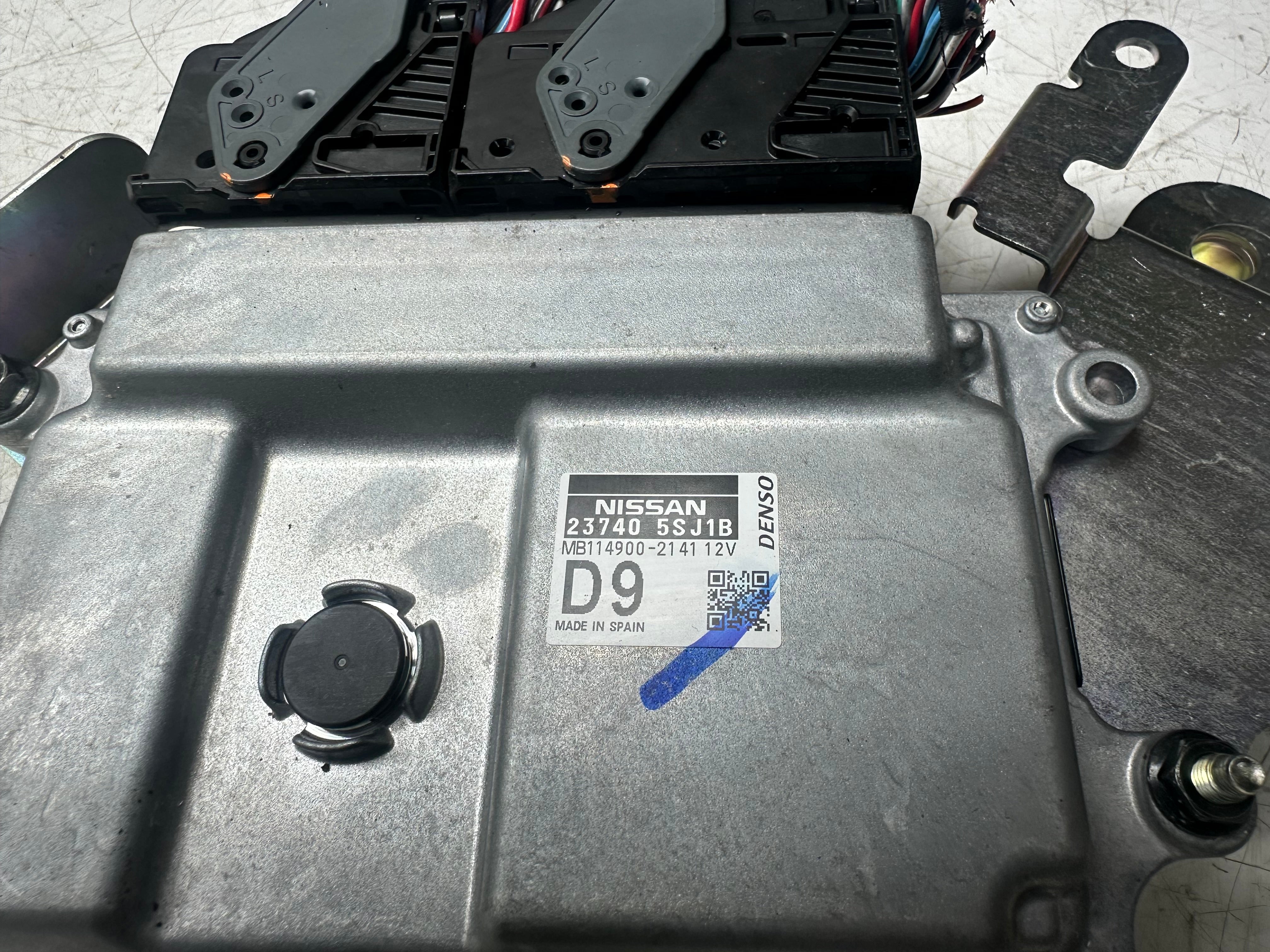Nissan Leaf Engine Control Unit ECU (23740-5SJ1B)