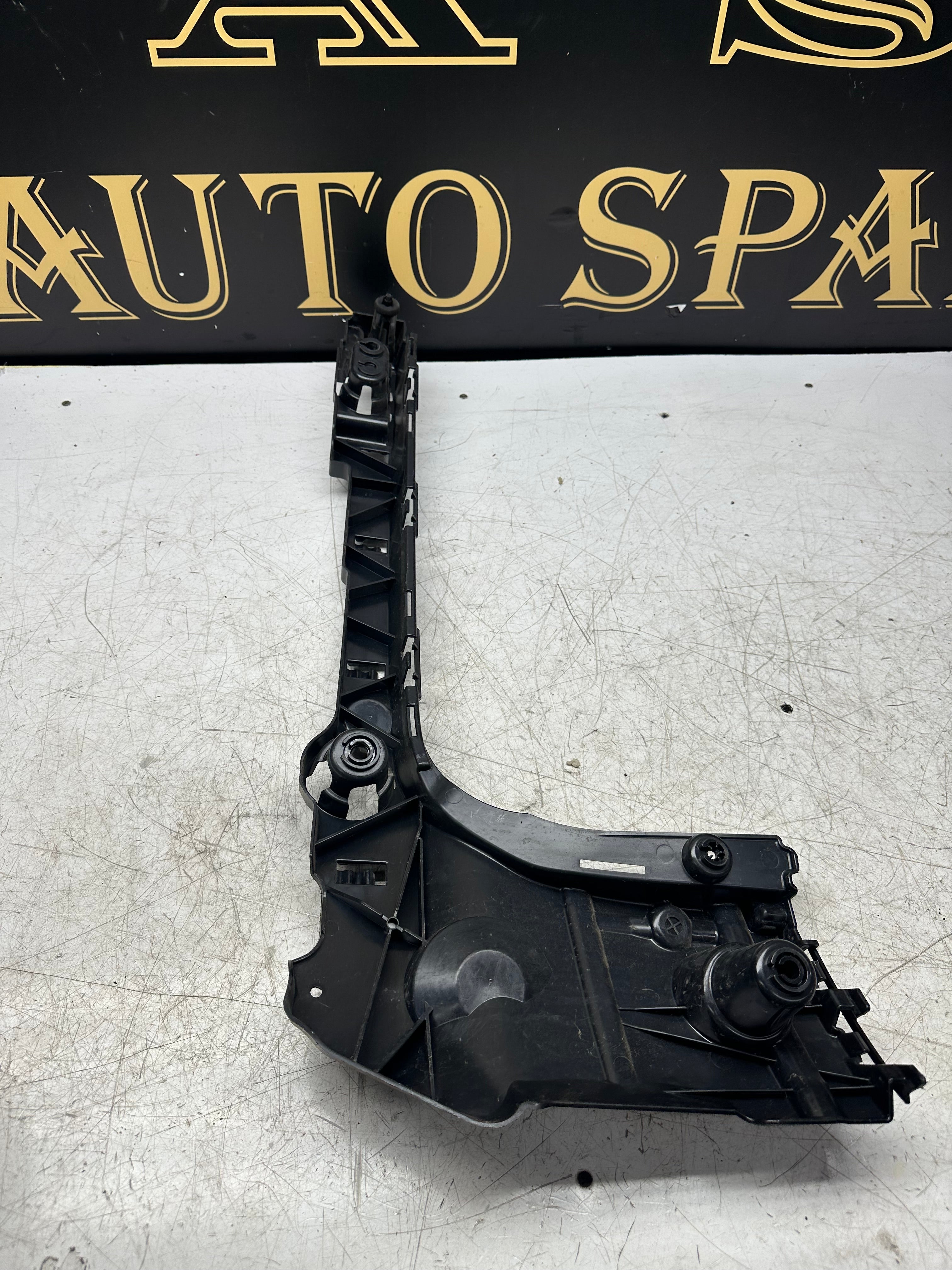 BMW X3 G01 LCI Rear Left Mount Lateral 945102505 – 2021–2024