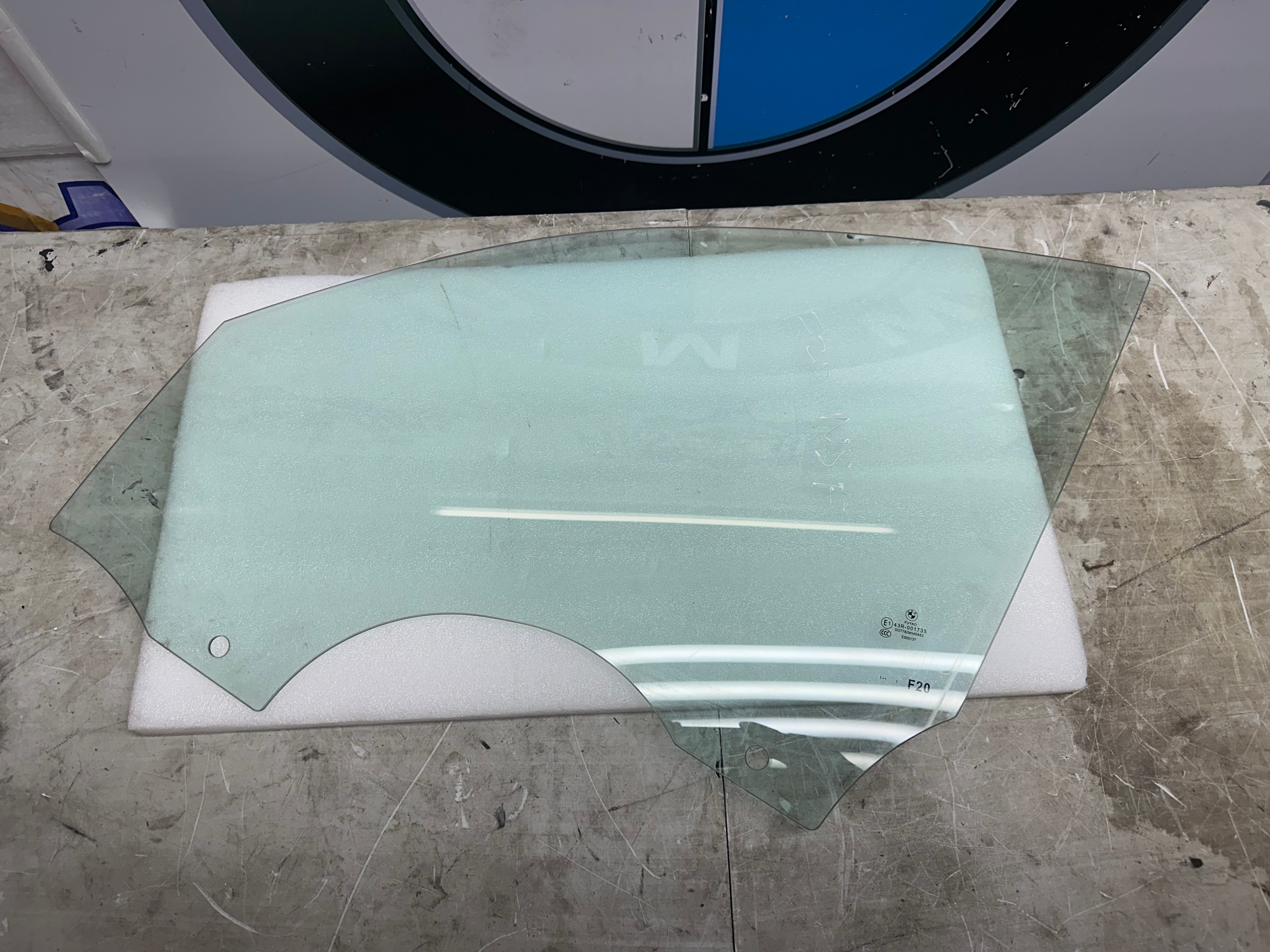 BMW 1 Series F20 Left Front Door Glass – 2011–2019