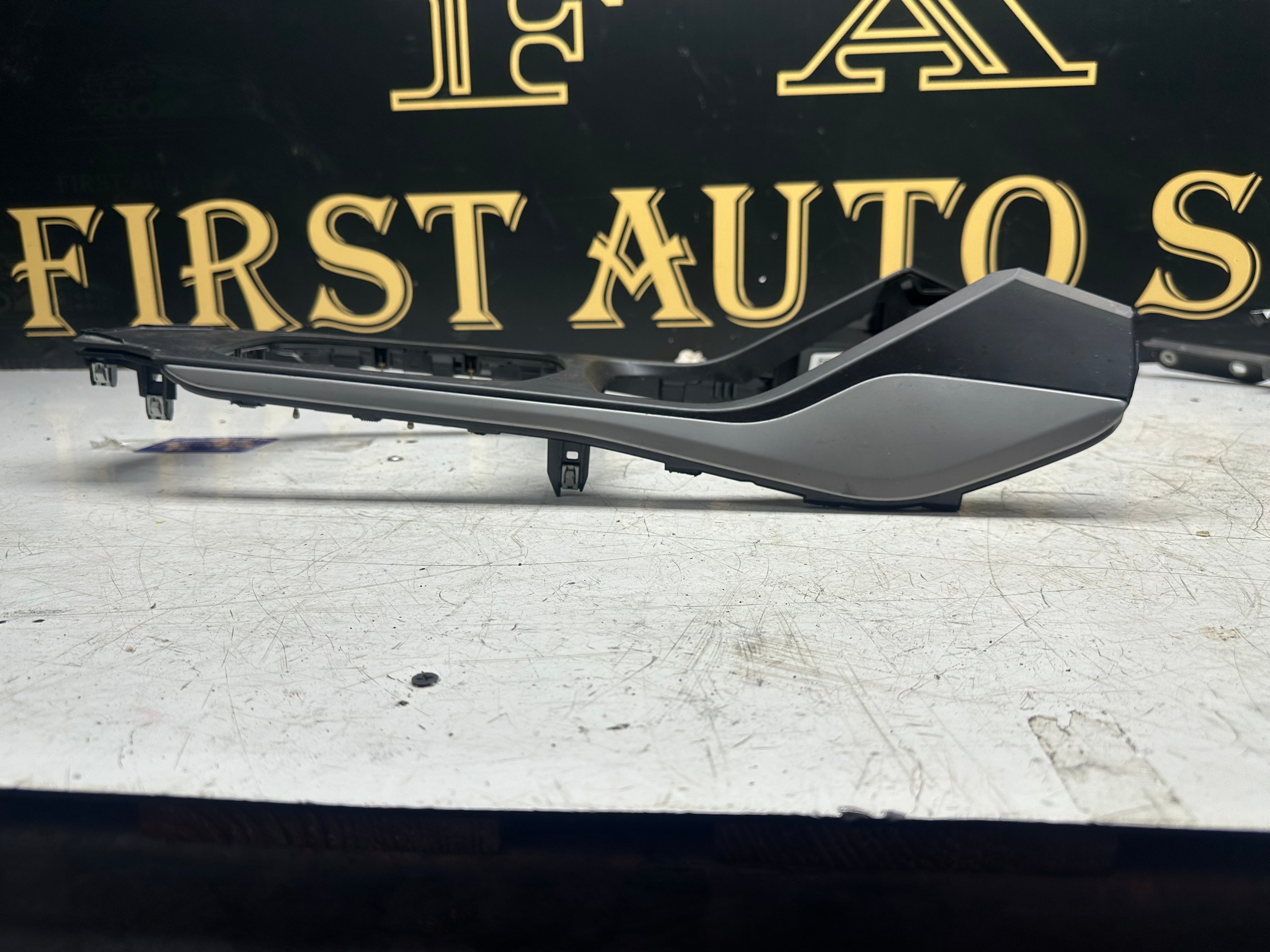 BMW 2 Series Gear Lever (2020–Onwards) (165A049E503)