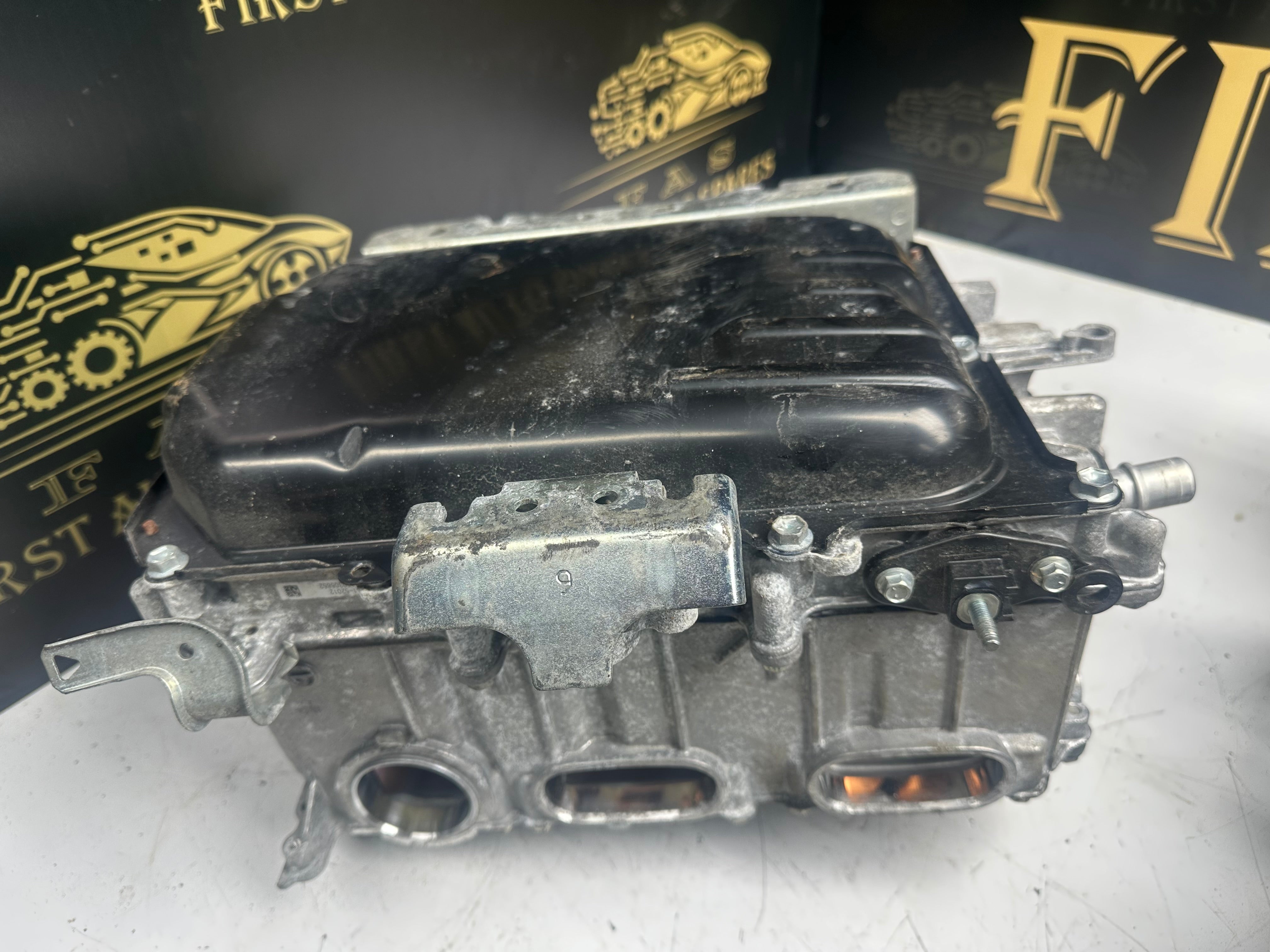 Toyota Yaris Hybrid High Voltage Battery with Converter (G9200-52031) (22JTE52031B15C060158)