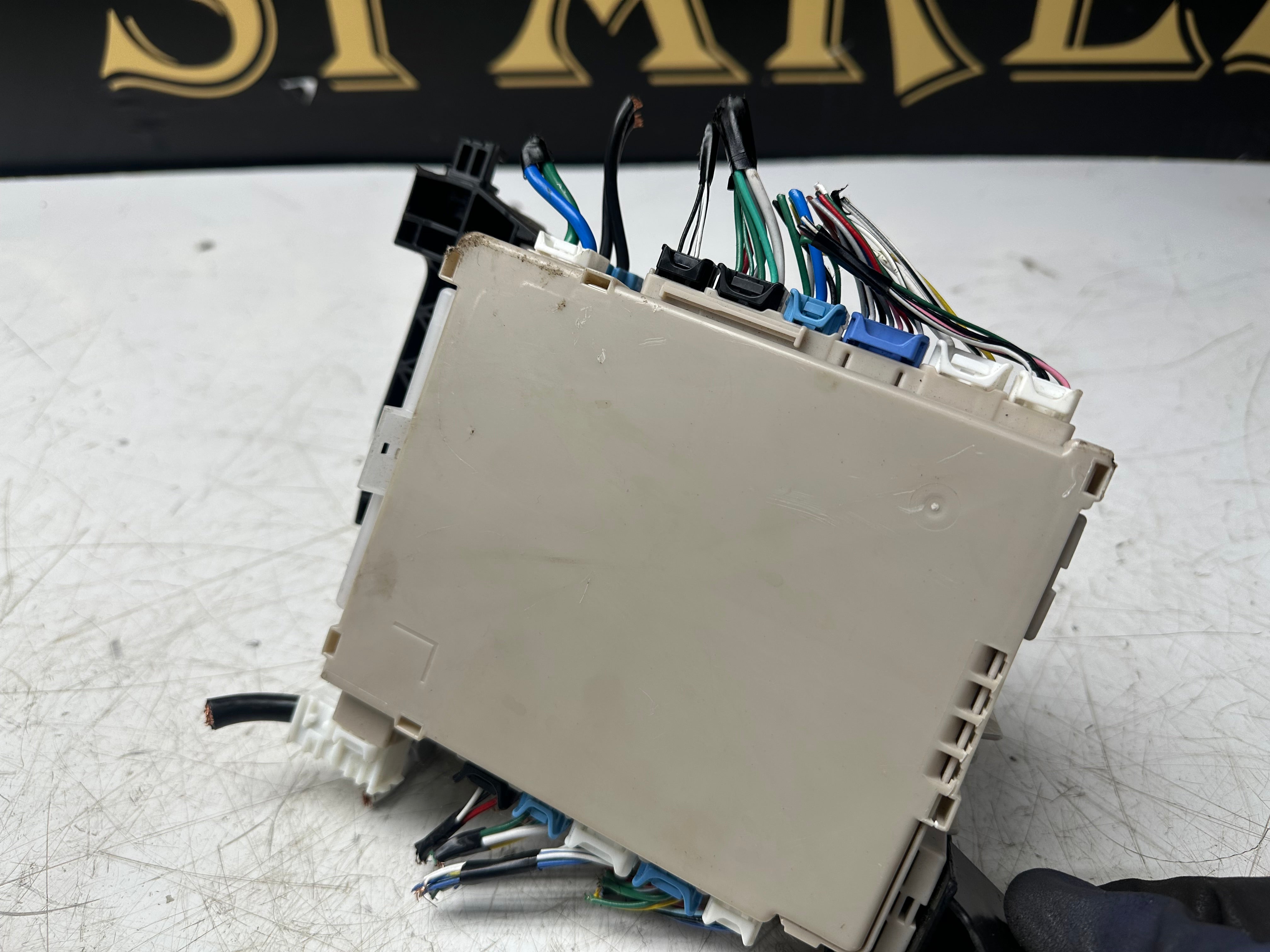 Toyota Aygo XB40 2014–2018 Body Control Module (82730-0H030-A)