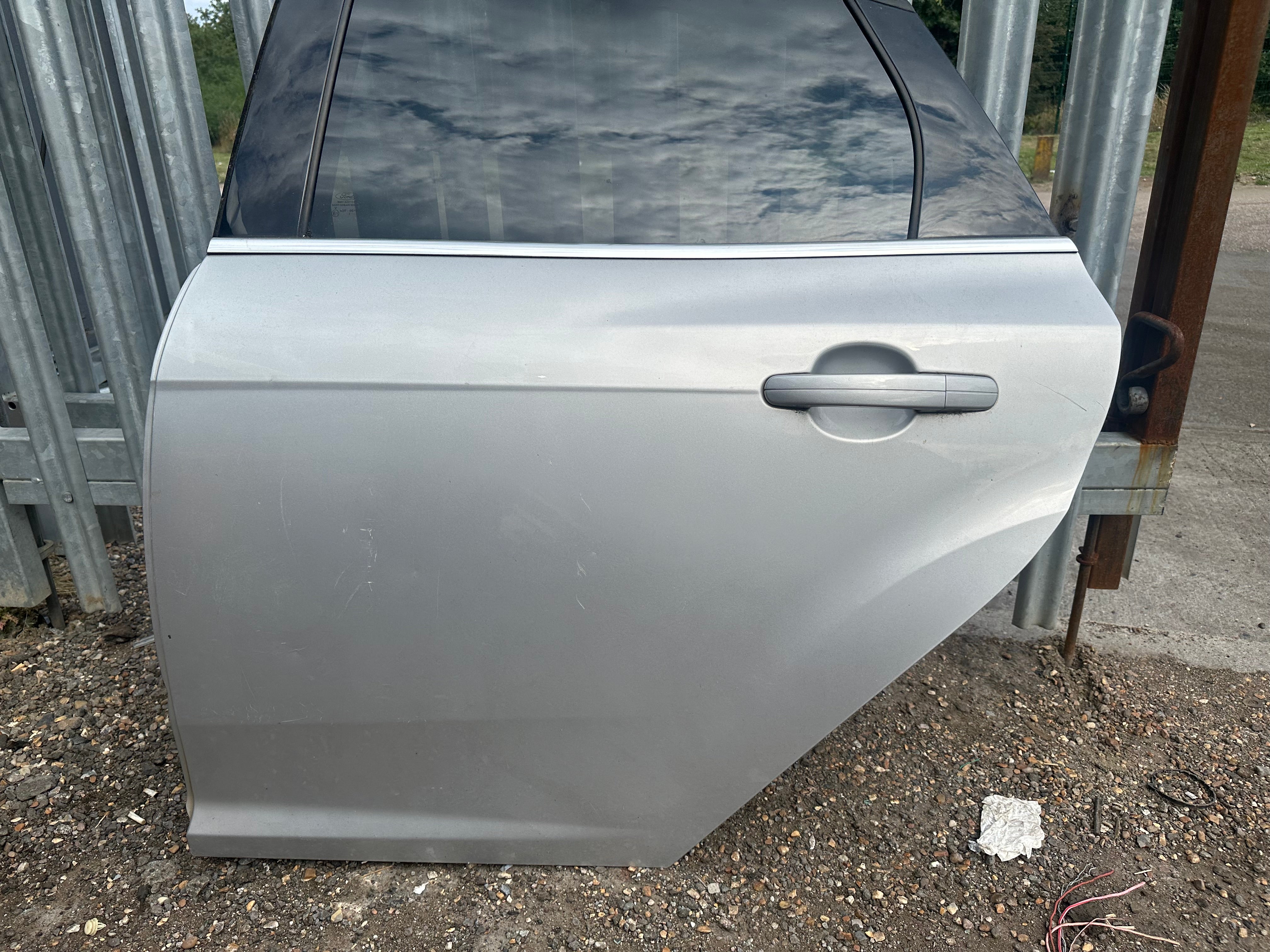 Ford Focus Titanium 2012–2018 Left Rear Passenger Door (N/S/R)
