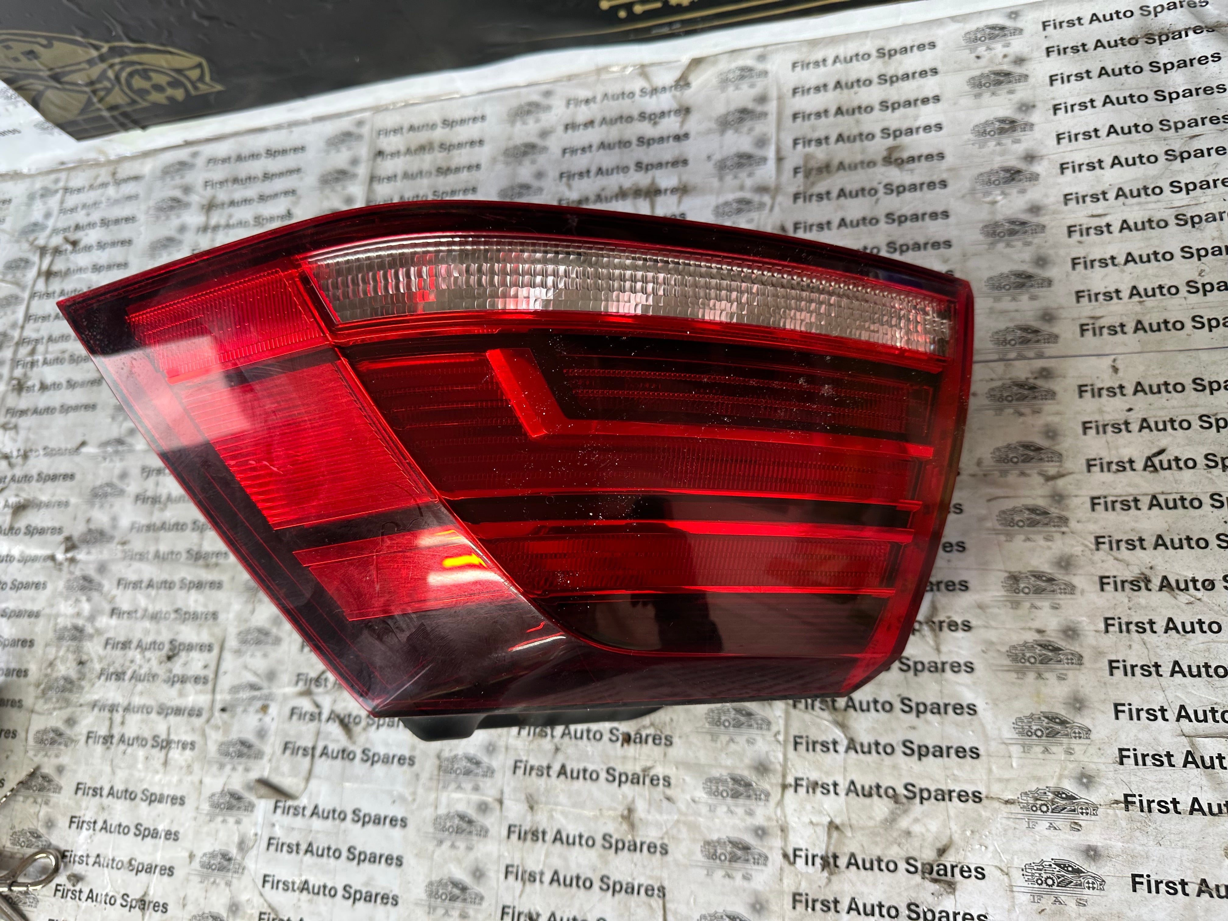 Volkswagen Golf MK7.5 Right Outer Driver Tail Light (5G0945096Q)