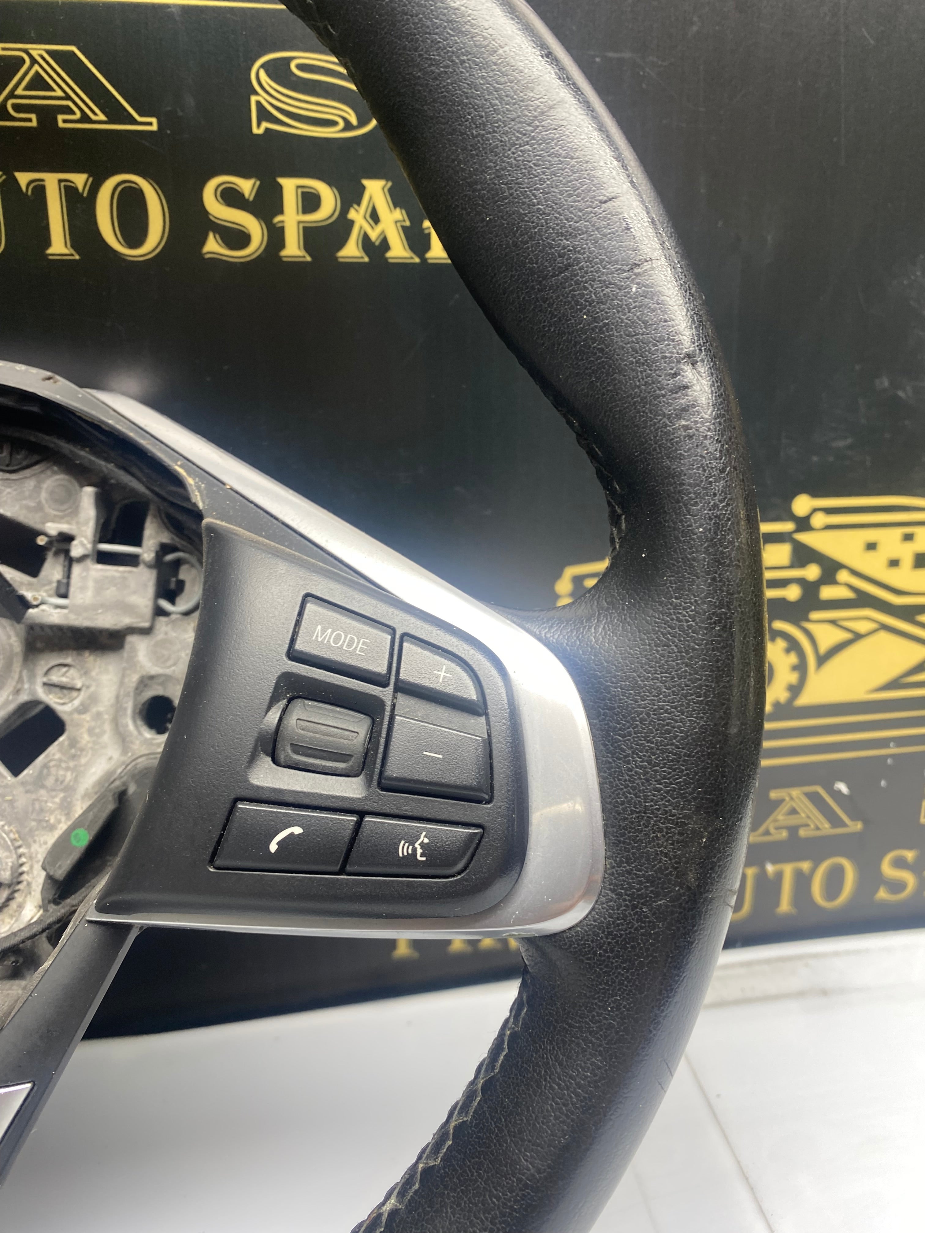 BMW X1 F48 Multifunction Steering Wheel – 2015–2022 (308626499AWX-AD)