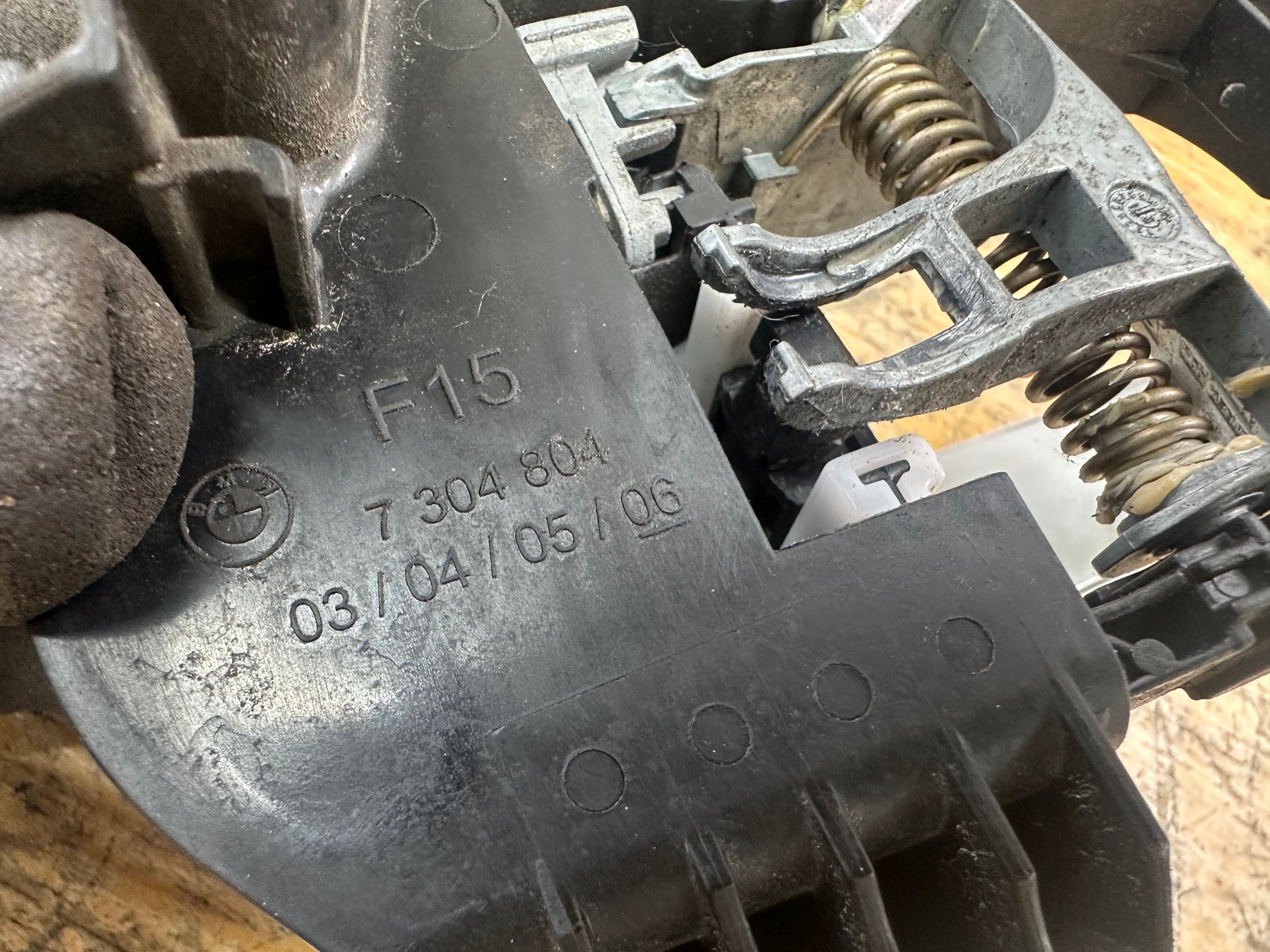 BMW X6 F16 X5 F15 Right Front Driver’s Door Lock & Handle (7362790) (184278-10)