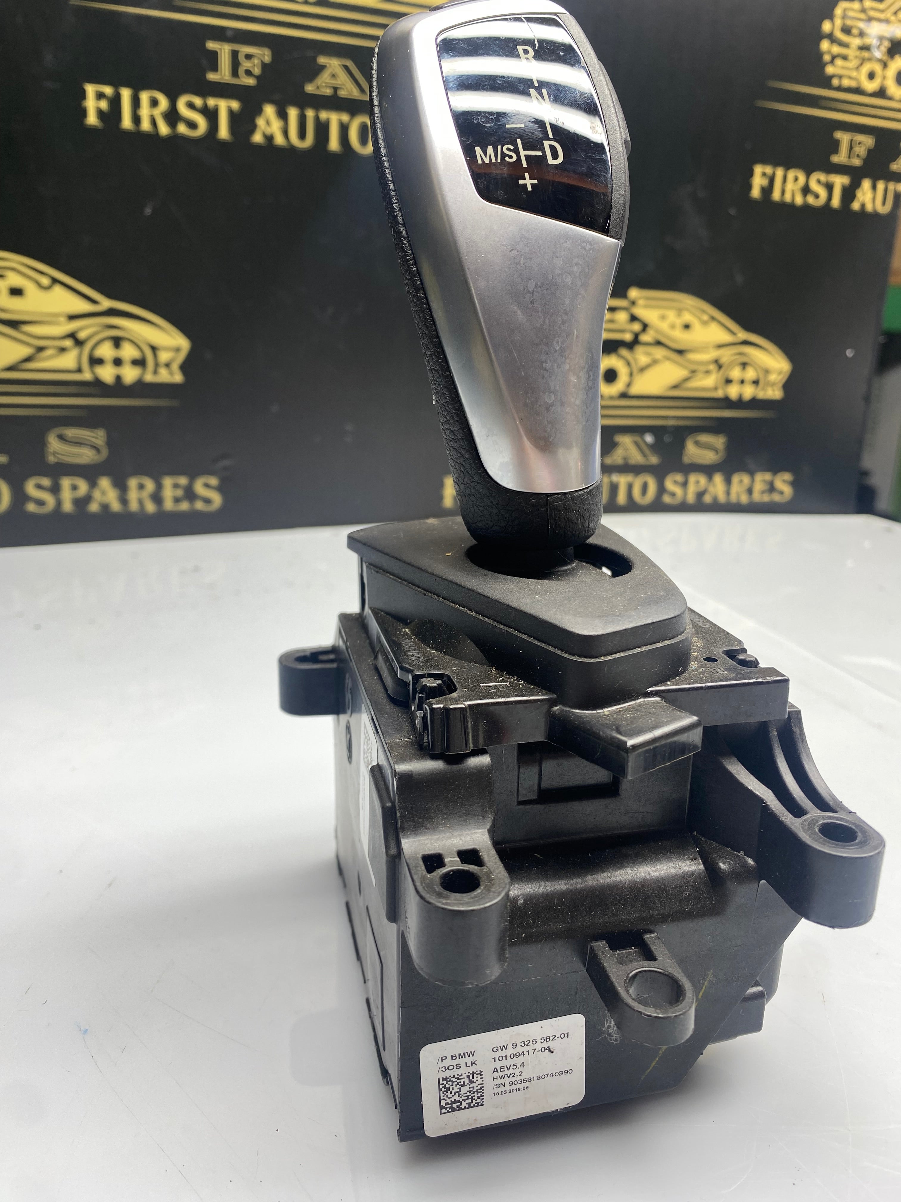 BMW 4 Series F32/F33 Gear Lever Shifter Knob M Sport 2013–2020 (61317950385)
