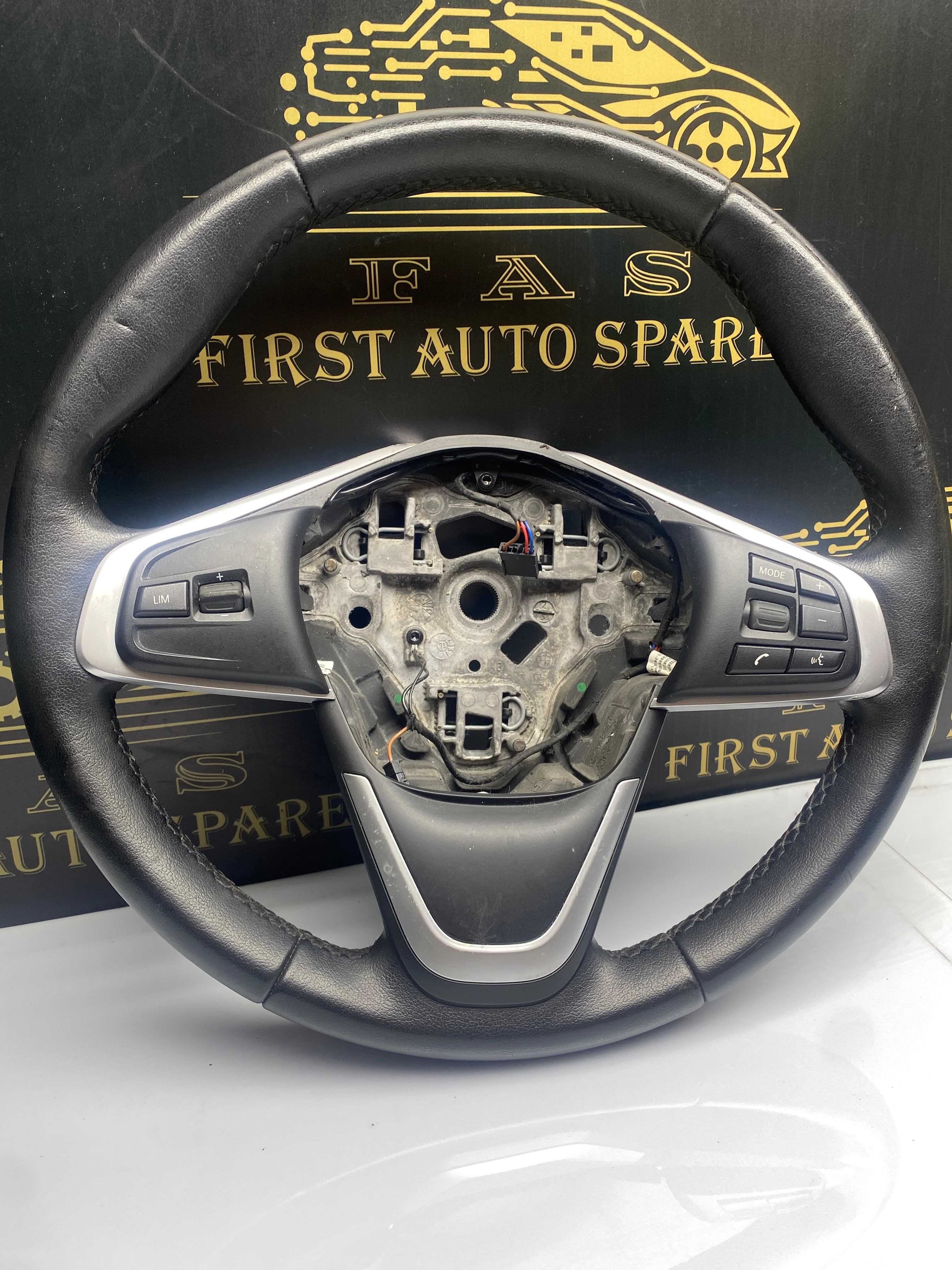 BMW X1 F48 Multifunction Steering Wheel – 2015–2022 (308626499AWX-AD)