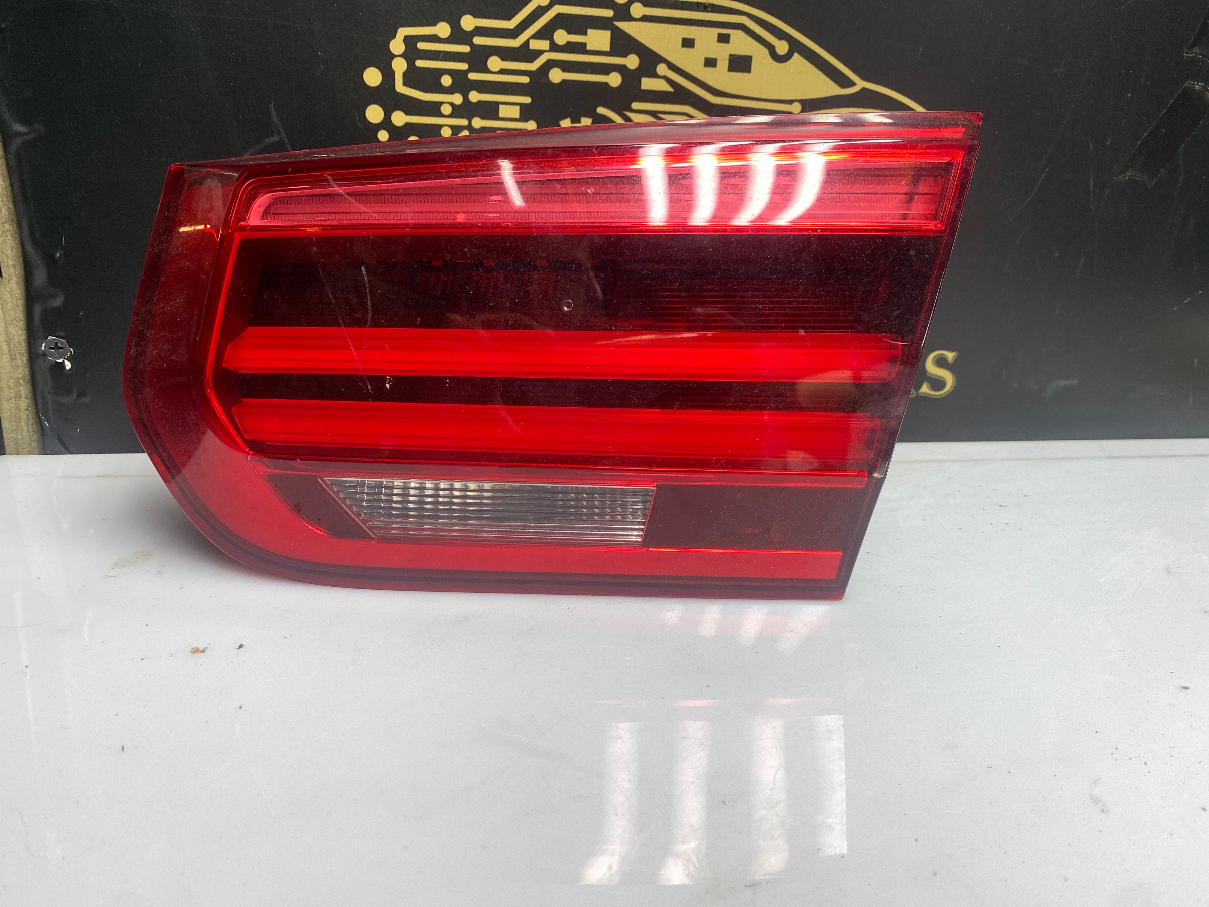 BMW 3 Series F30 LCI Driver Side Rear Inner Tail Light – 2015–2019 (736912007)