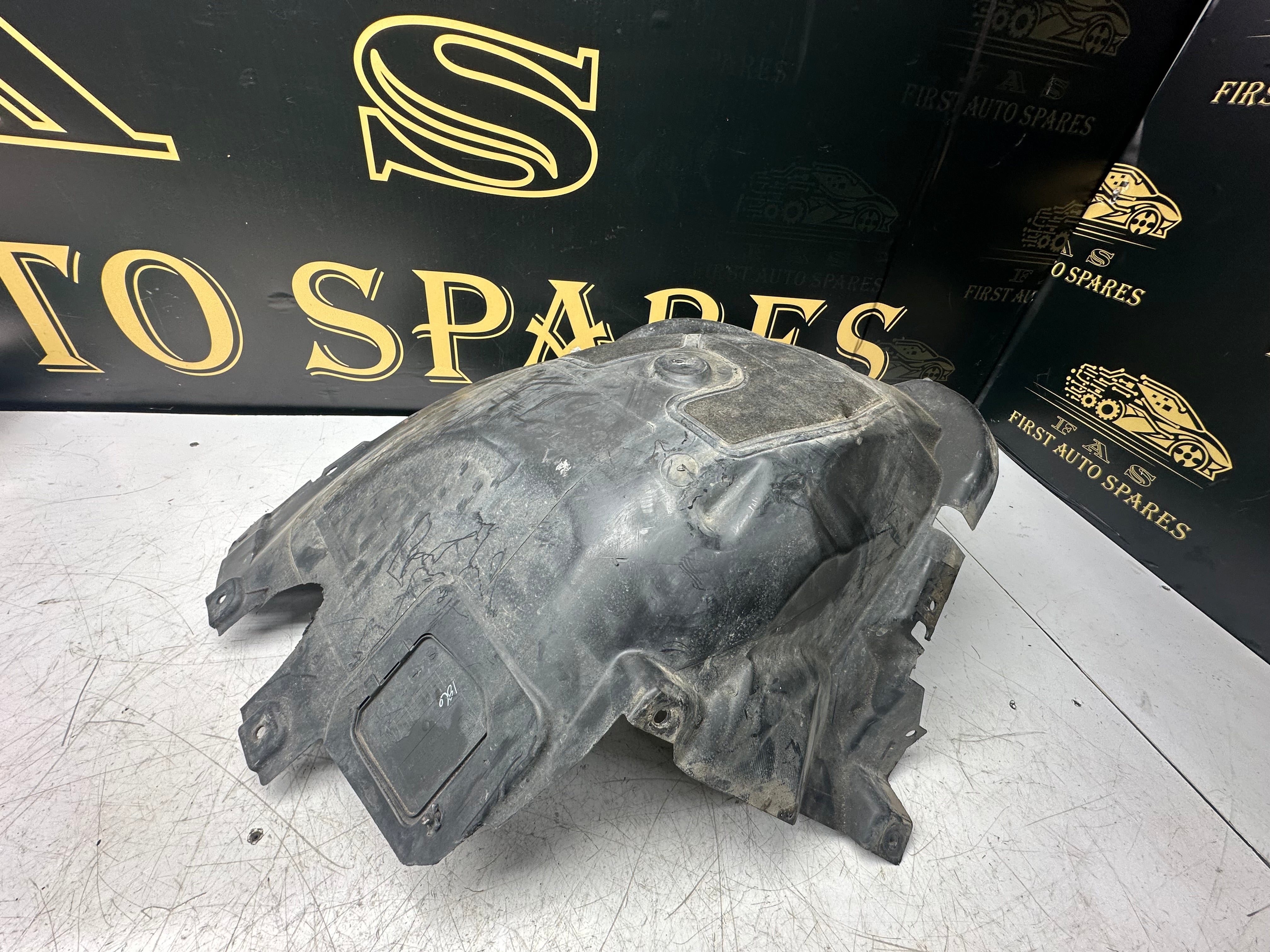 BMW X5 F15 F85 Front Right O/S Wheel Arch Cover Liner (7290854)