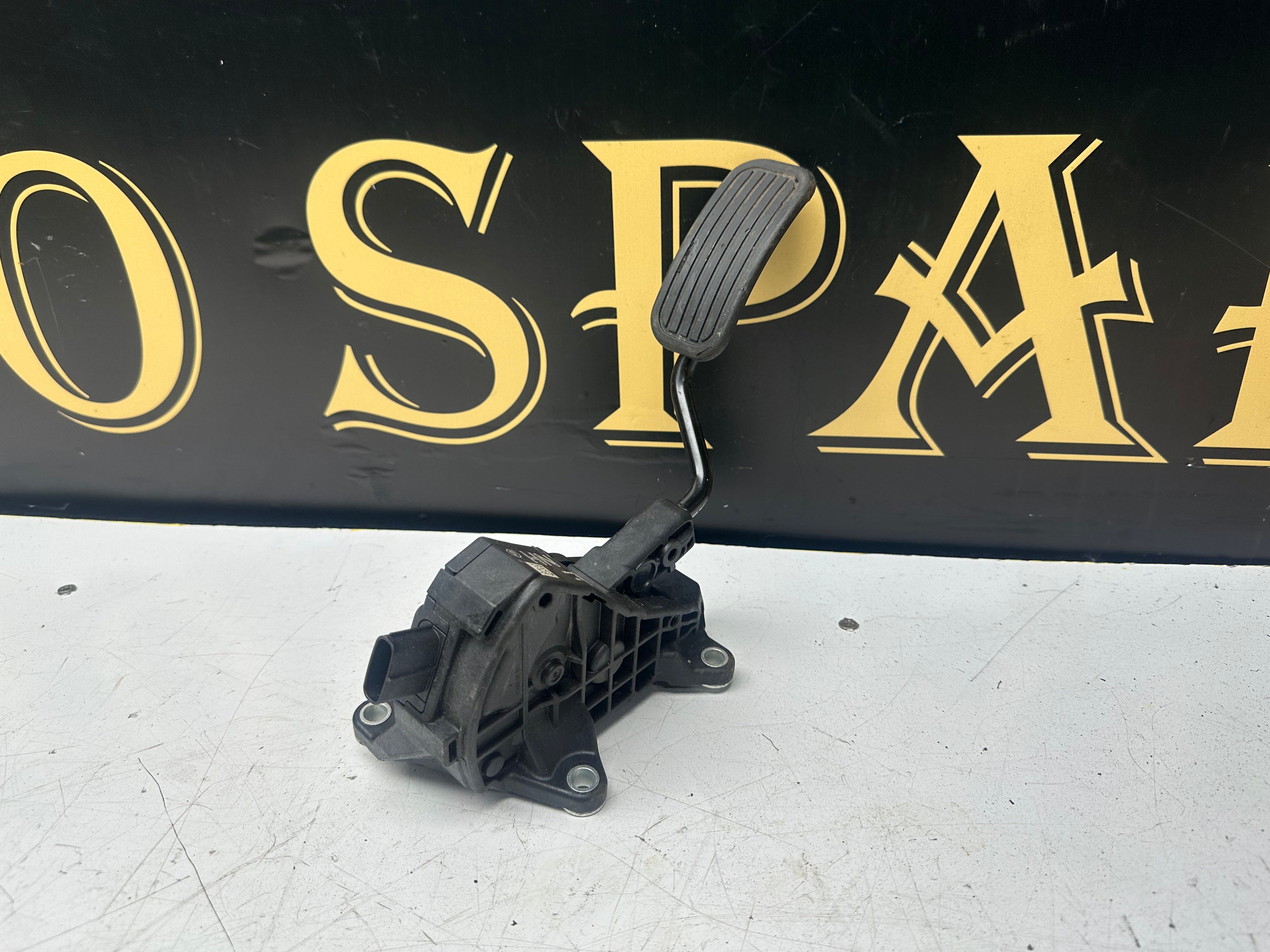 Toyota Corolla 2022 E210 Hybrid Accelerator Throttle Pedal (78110-02191)