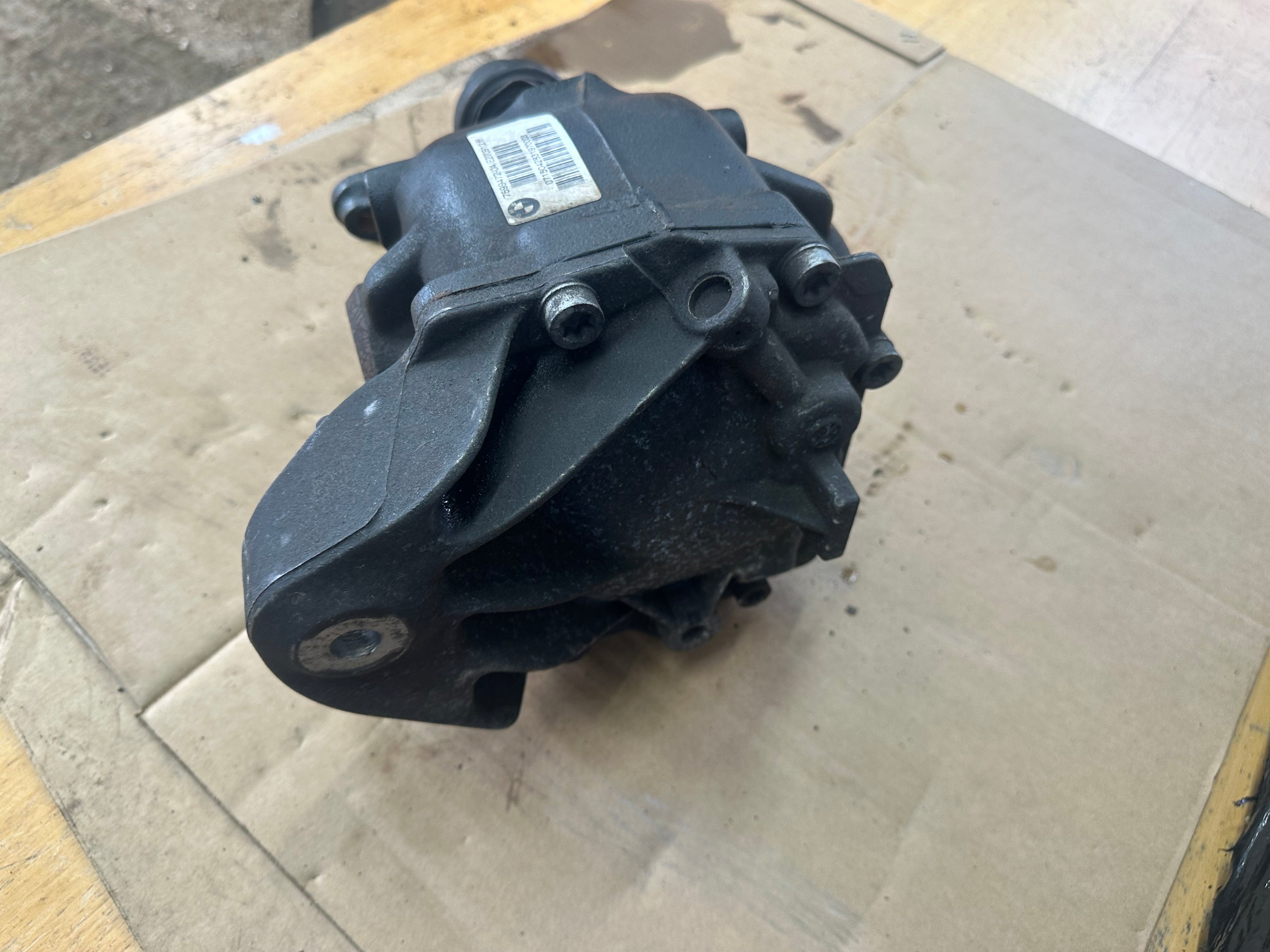 BMW 1, 3, 4 Series Automatic Rear Diff Differential 2.65 Ratio (7599472-04)