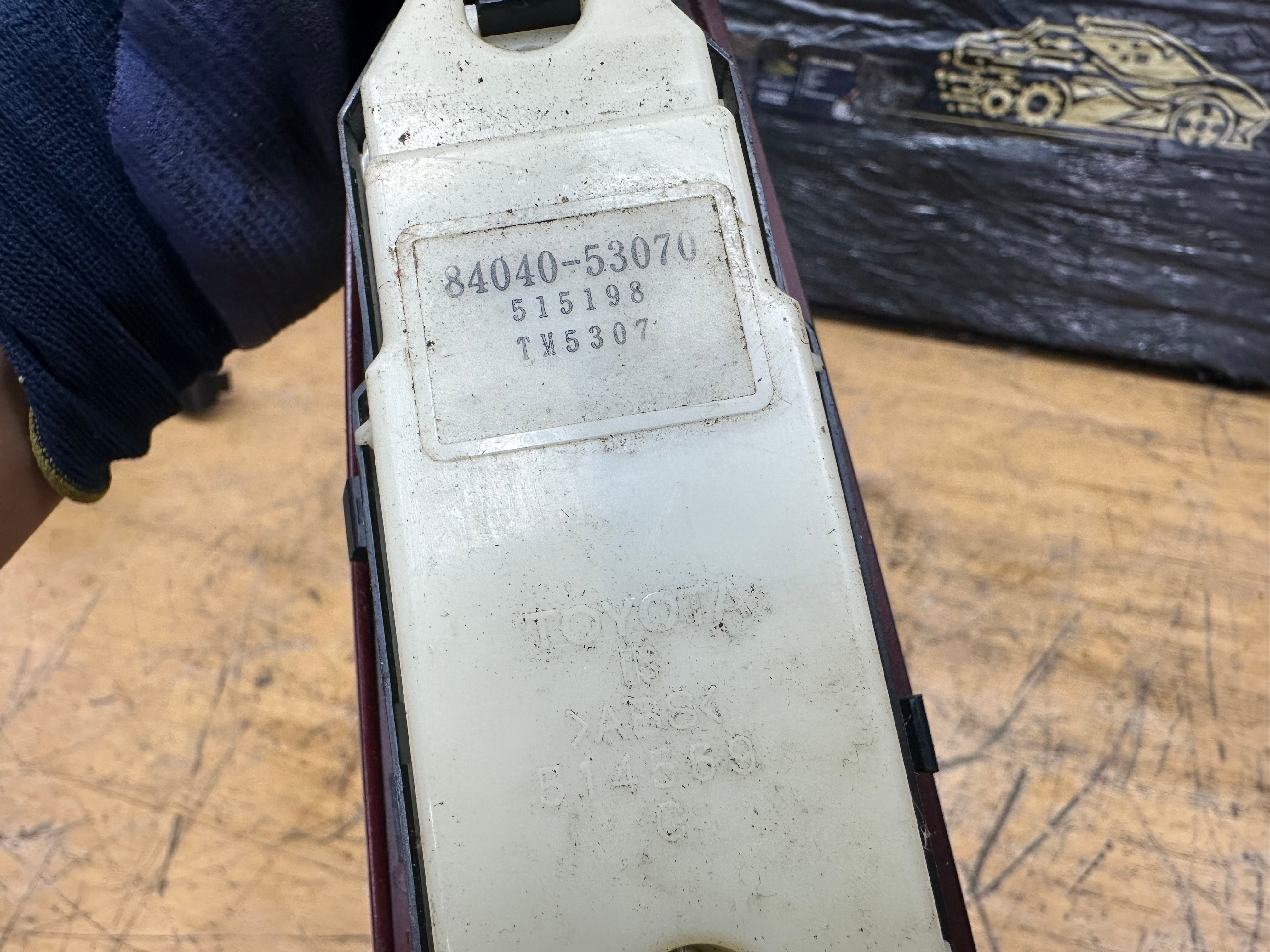 Lexus IS250 Saloon 2009 Front Right Driver’s Door Window Switch (84040-53070)