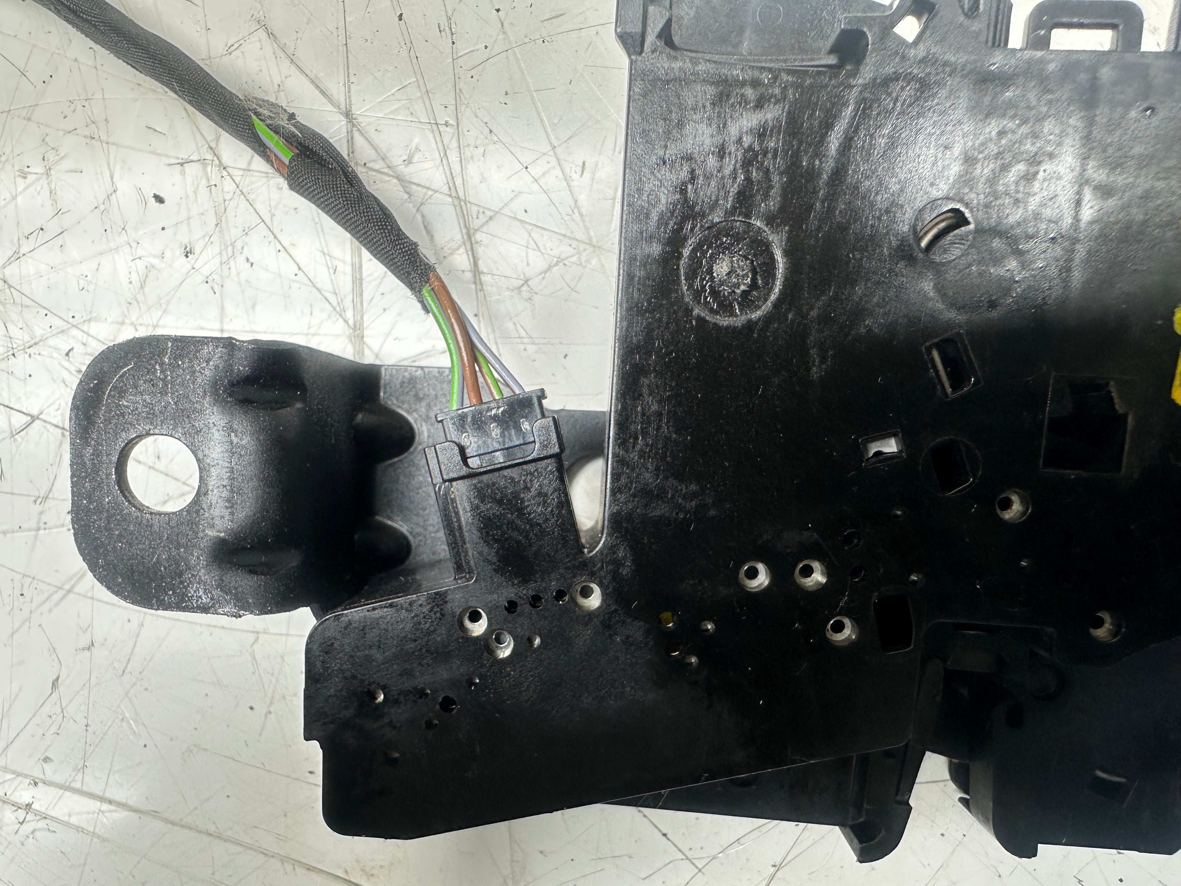 BMW 3 Series Tailgate Boot Lock Latch 2018–2025 G20/G80 (163672-10)