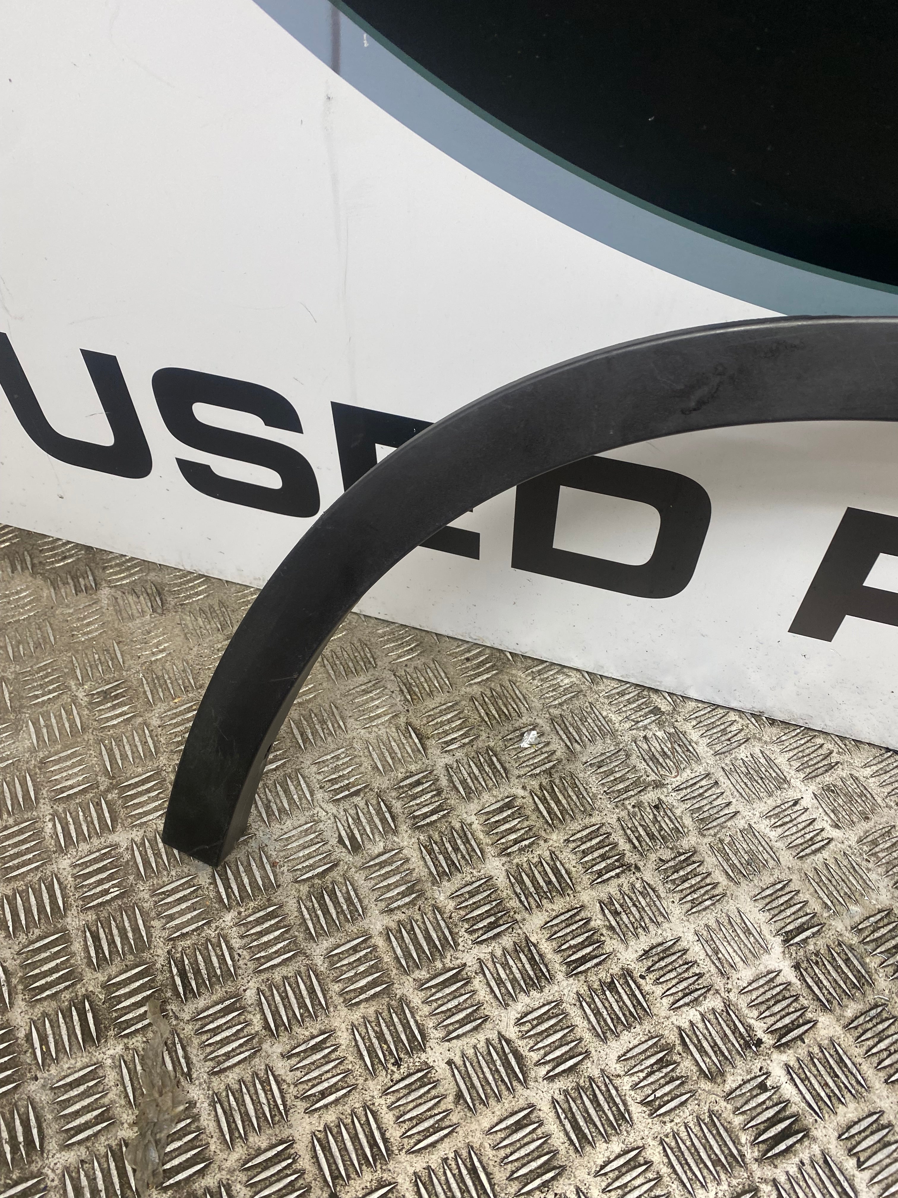 BMW X1 F48 Left Passenger Side Rear Wheel Arch Trim 2015–2022