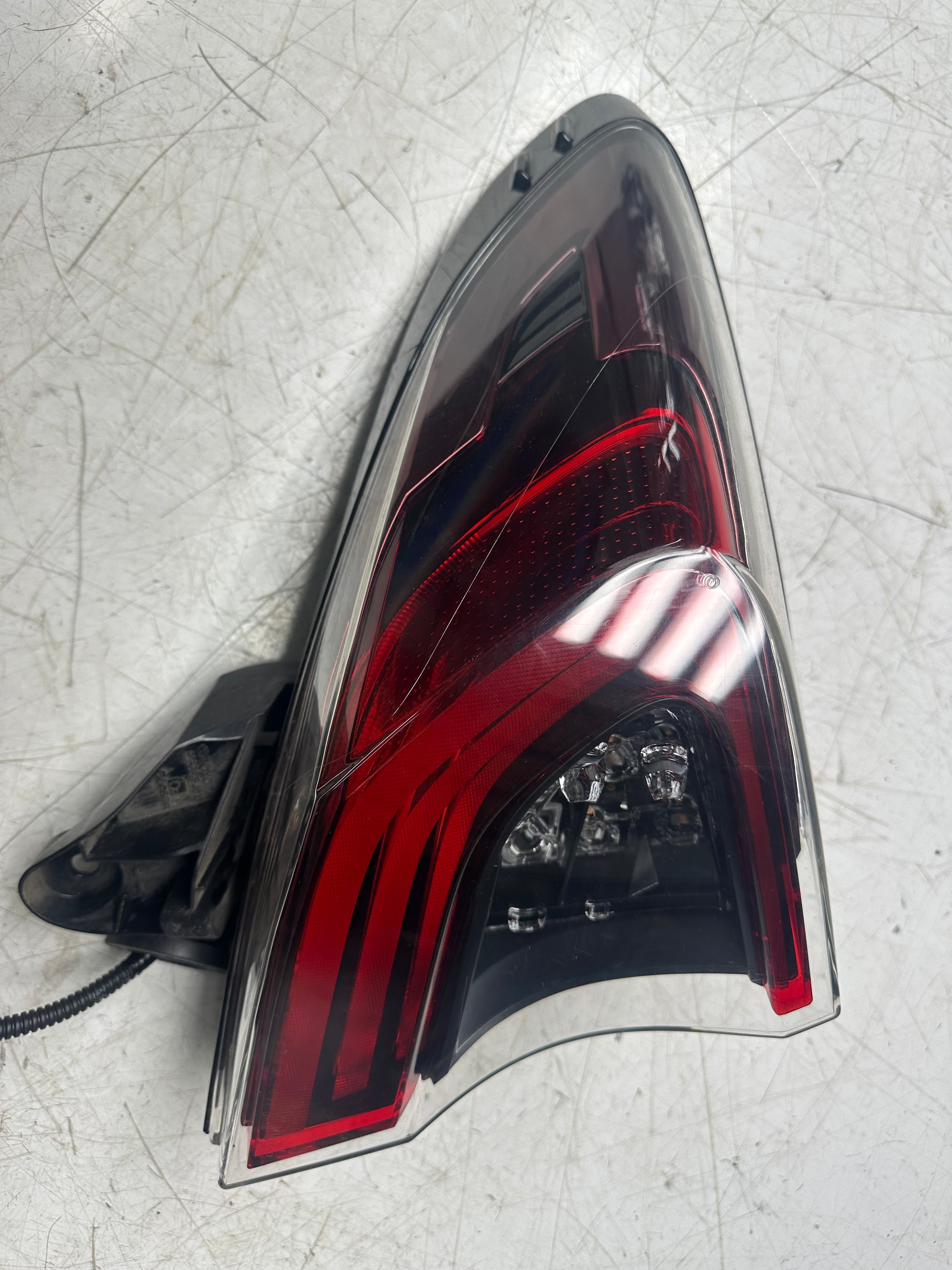 Toyota C-HR 2016–19 CR1 - Passenger Side Rear Light Back Lamp (81560-F4030-00)