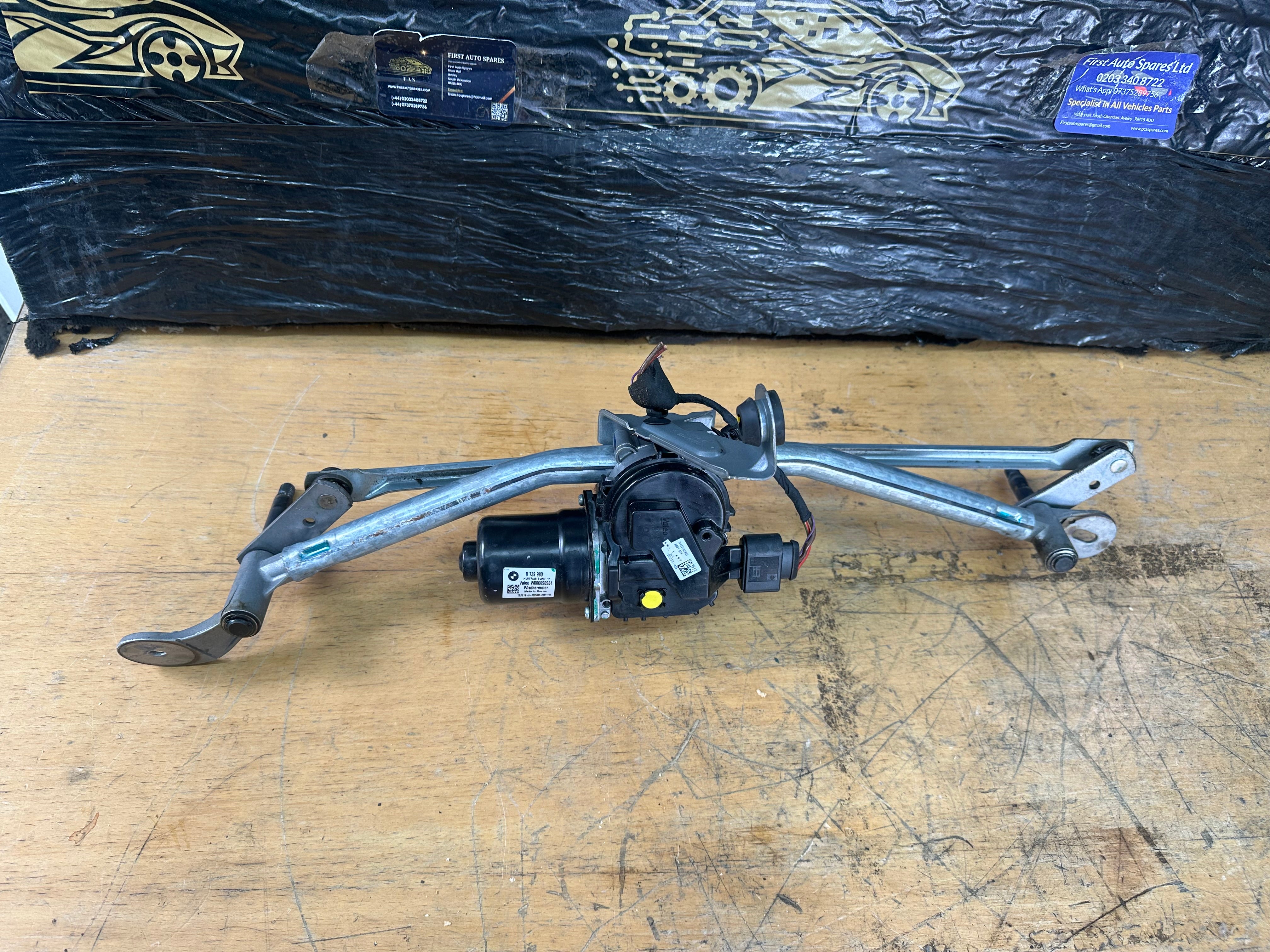 BMW X5 G05 / X6 G06 2019 Front Window Motor Regulator & Linkage (8739980)
