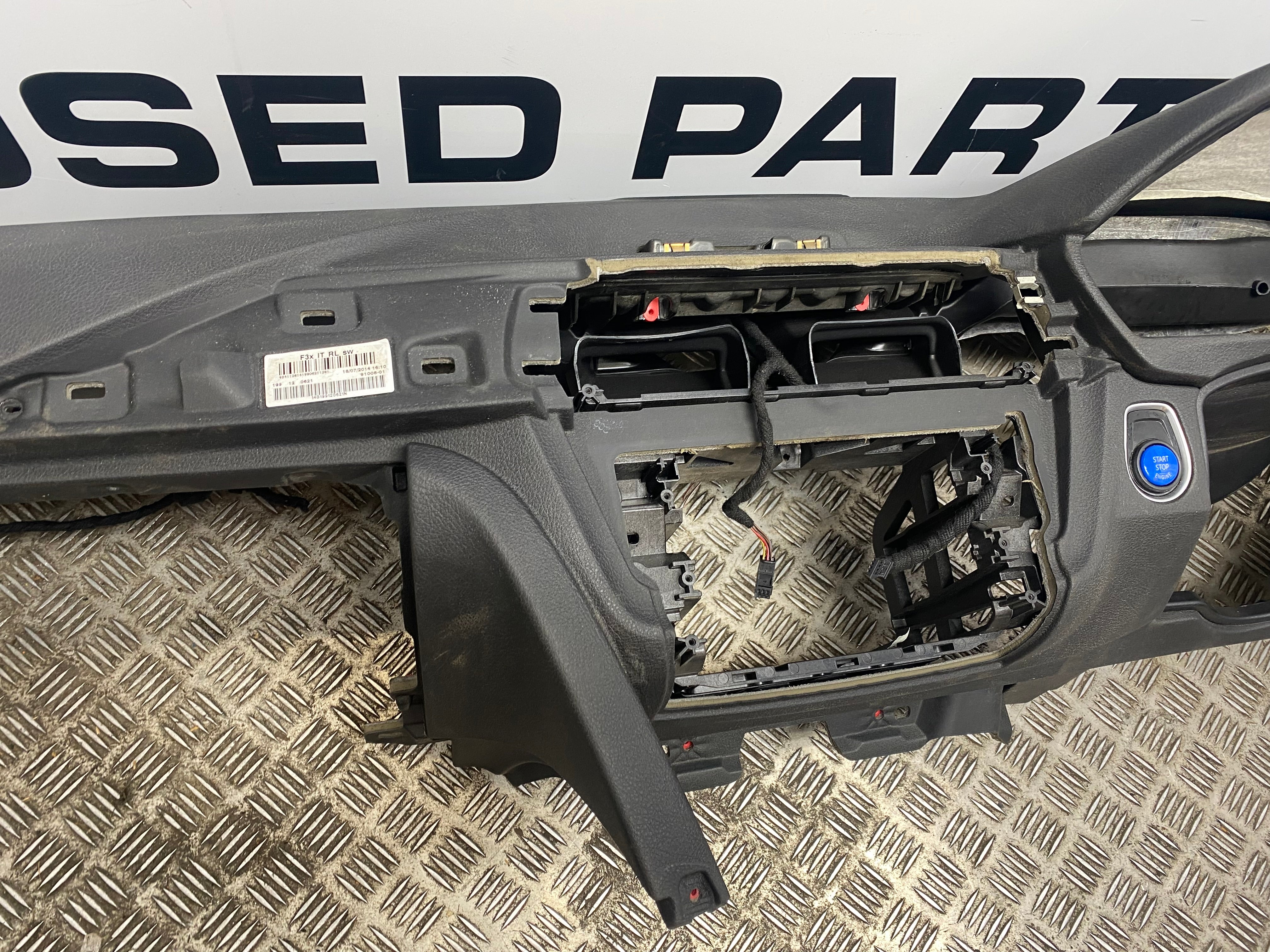 BMW 3 Series F30 Harman Kardon Complete Dashboard – 2012–2019