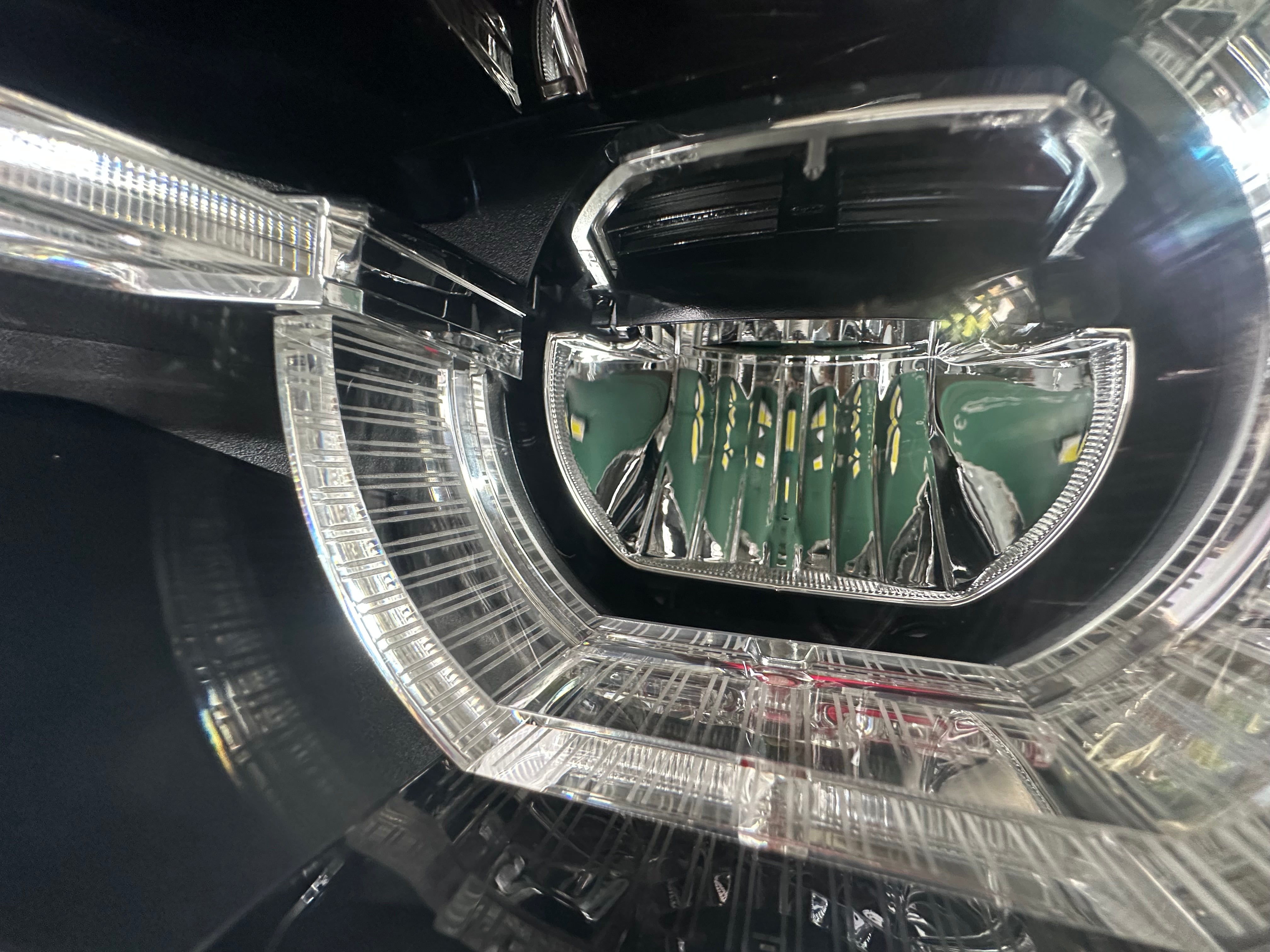 BMW F30 F31 Left Headlight LED (9883501-01)
