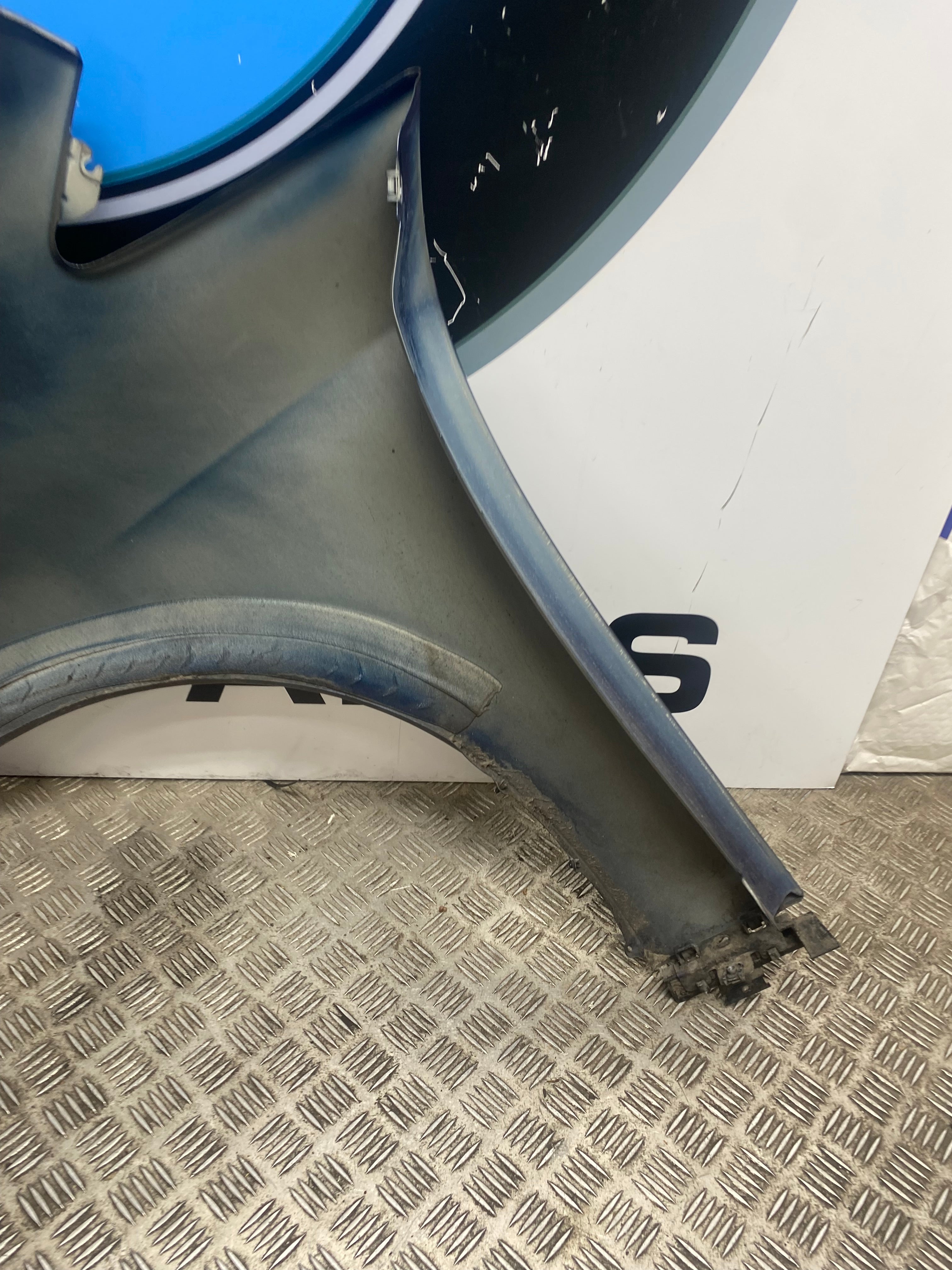 BMW 2 Series F46 Gran Tourer Front Right Driver Side Fender Wing 2015–2021
